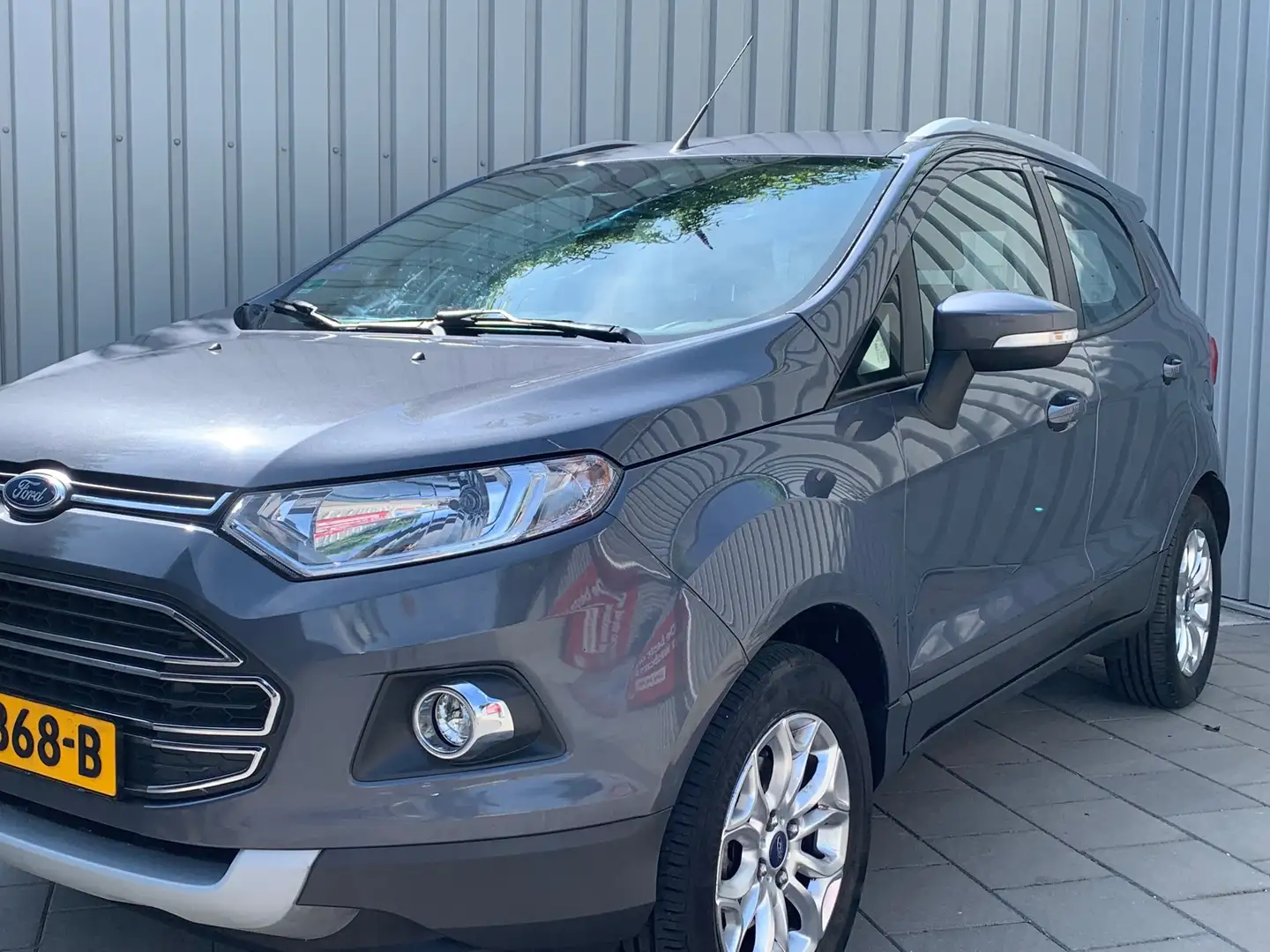 Ford EcoSport 1.0 EcoBoost Titanium|132000KM|Climate Control| Grijs - 2