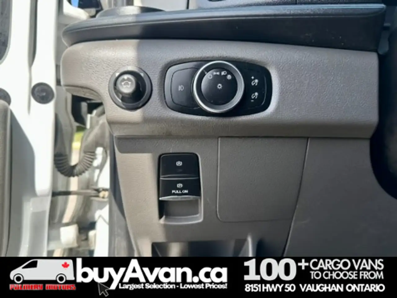Ford Transit Cargo Van снимка Ford Transit Cargo Van