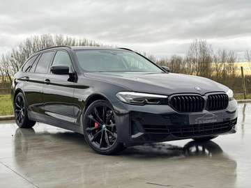 Touring 530e PHEV * LEDER * PANO * 20 INCH *