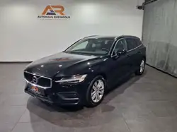 Volvo V60 Kombi Momentum Pro