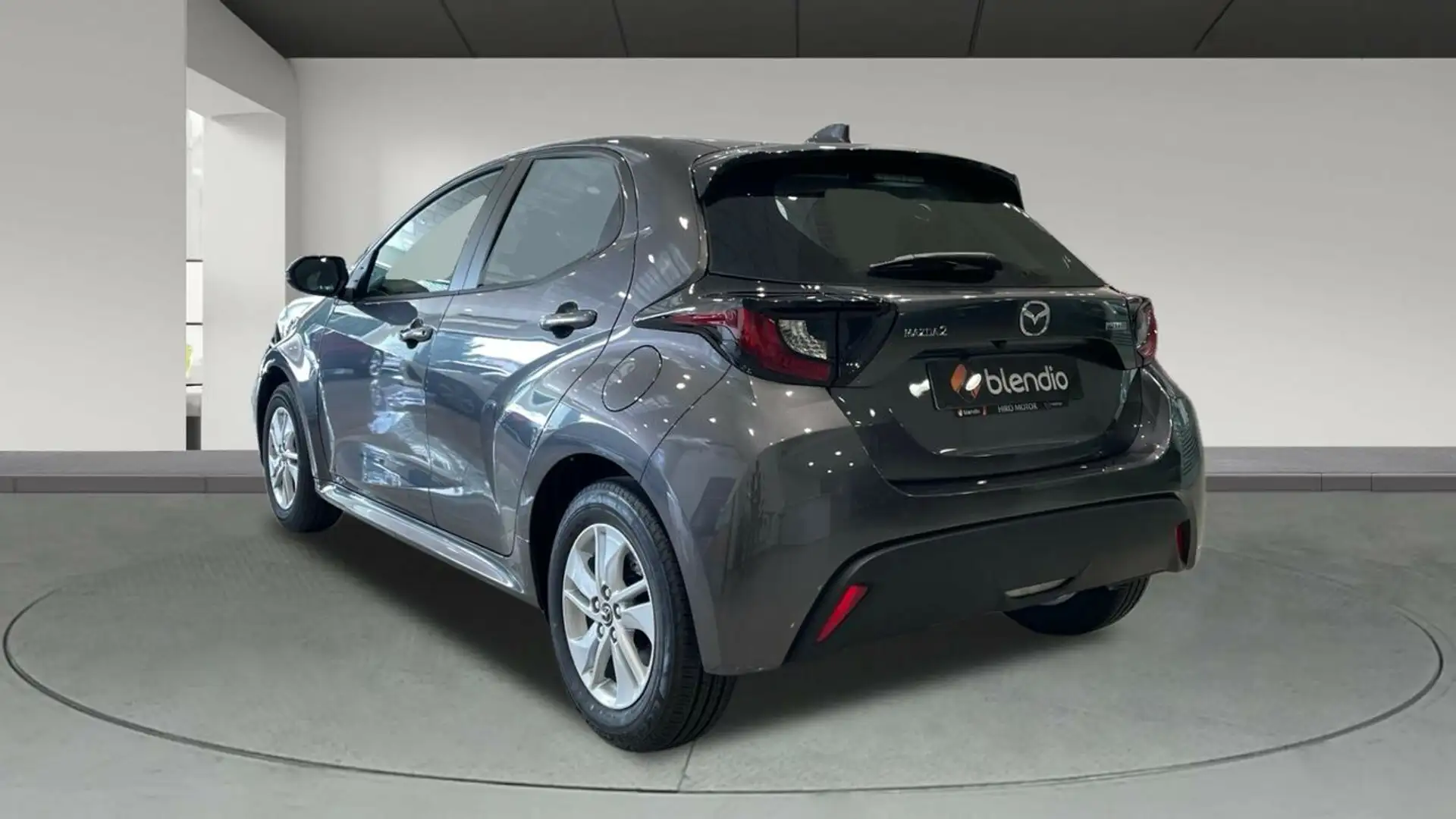 Mazda 2 HYBRID 2024 1.5 116CV CVT CENTRE LINE Gris - 2