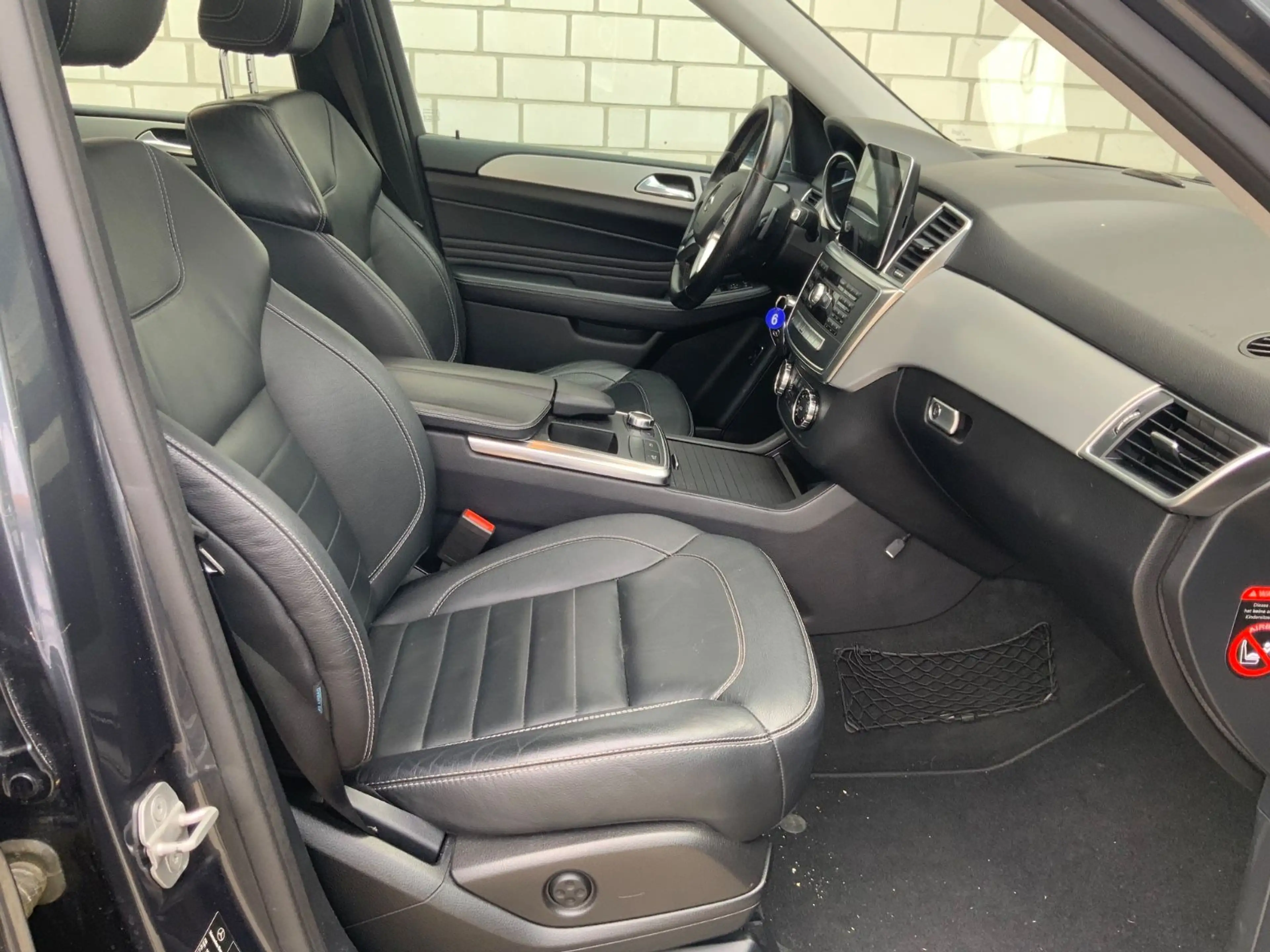 Mercedes-Benz ML 350 CDI BlueTec 4Matic Xen/AHK/SD/MB-Heft — photo 26