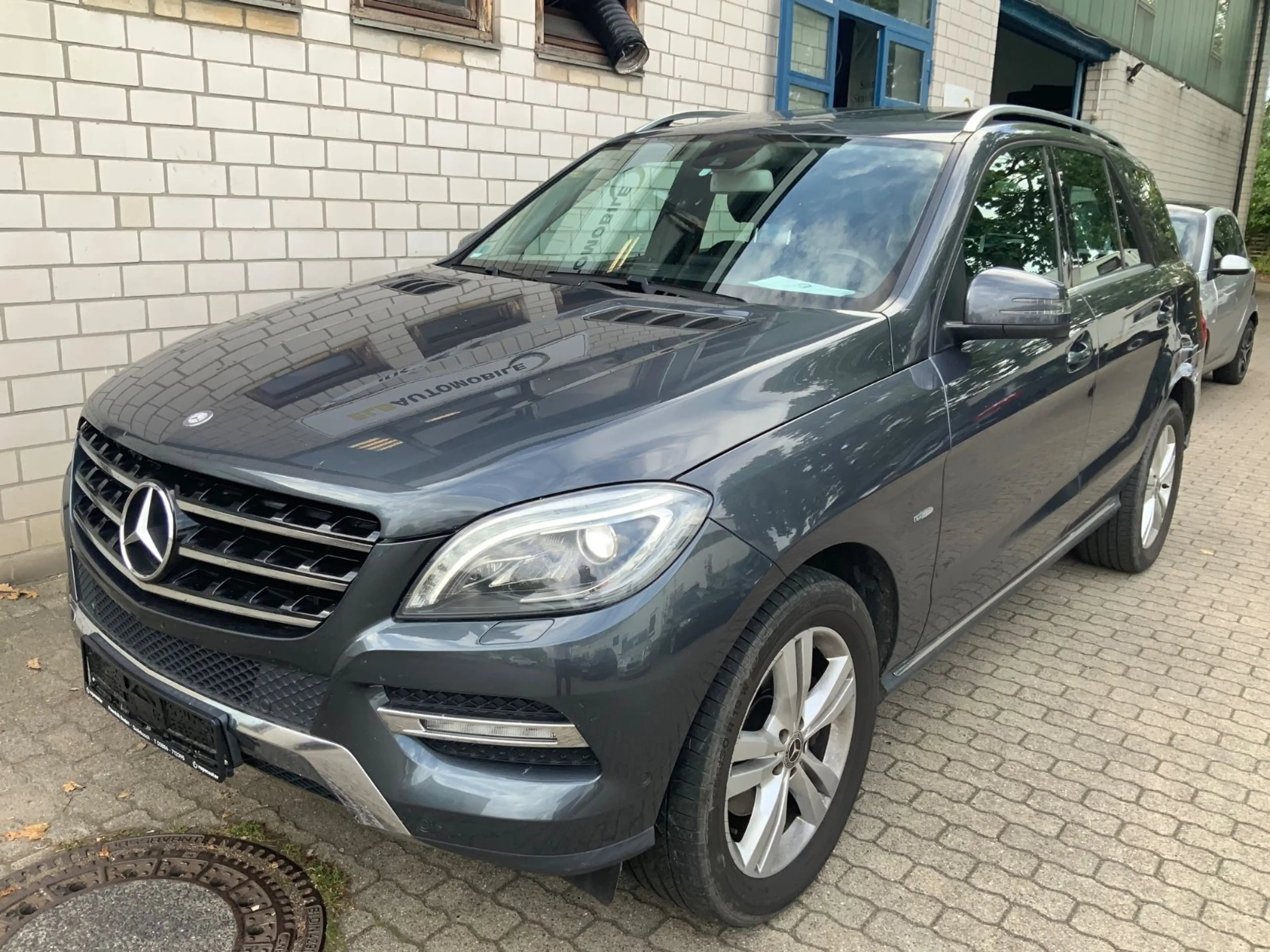 Mercedes-Benz ML 350 CDI BlueTec 4Matic Xen/AHK/SD/MB-Heft — photo 2