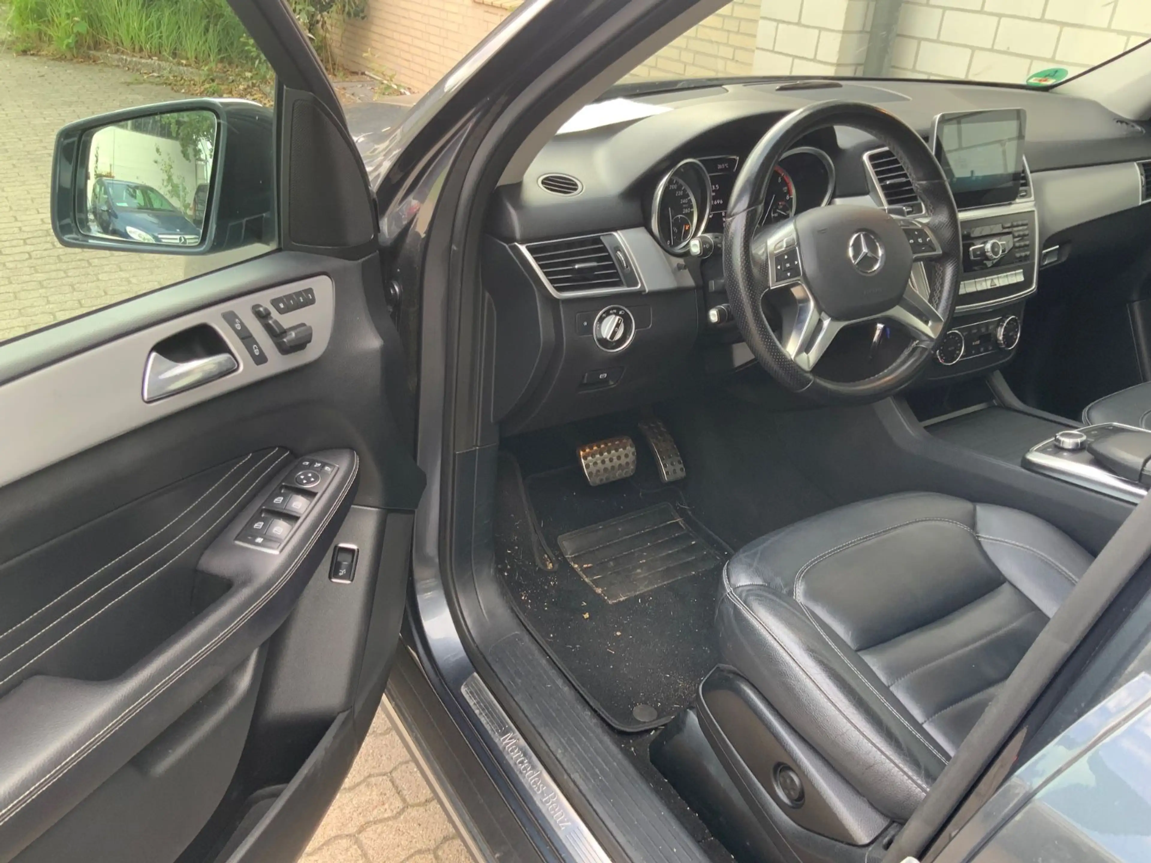 Mercedes-Benz ML 350 CDI BlueTec 4Matic Xen/AHK/SD/MB-Heft — photo 14