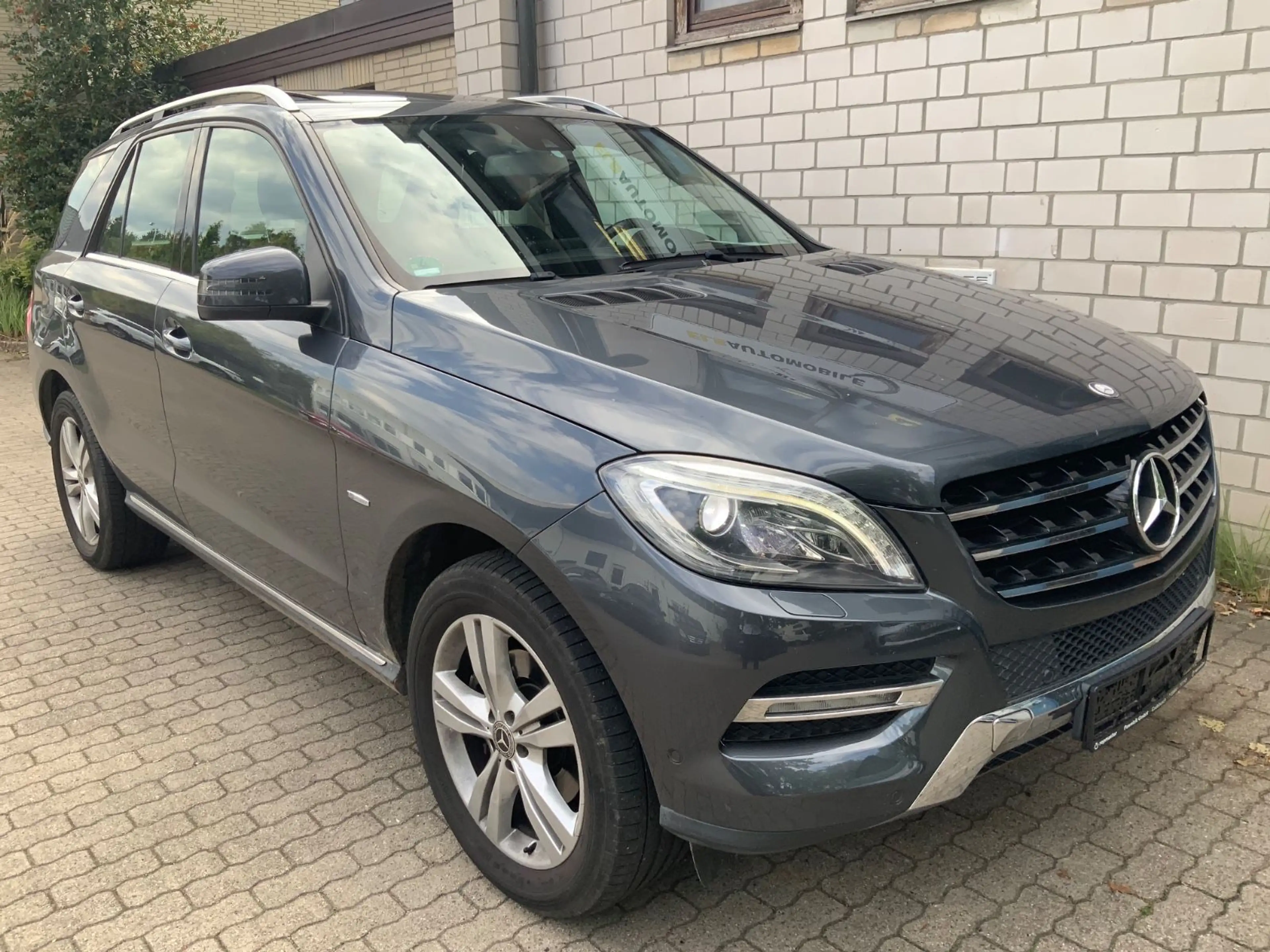 Mercedes-Benz ML 350 CDI BlueTec 4Matic Xen/AHK/SD/MB-Heft
