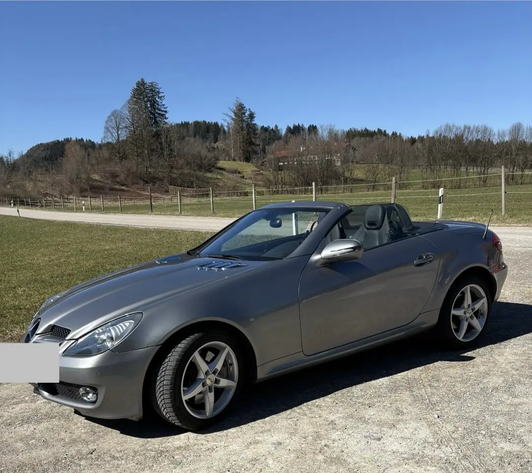 Mercedes-Benz SLK 200