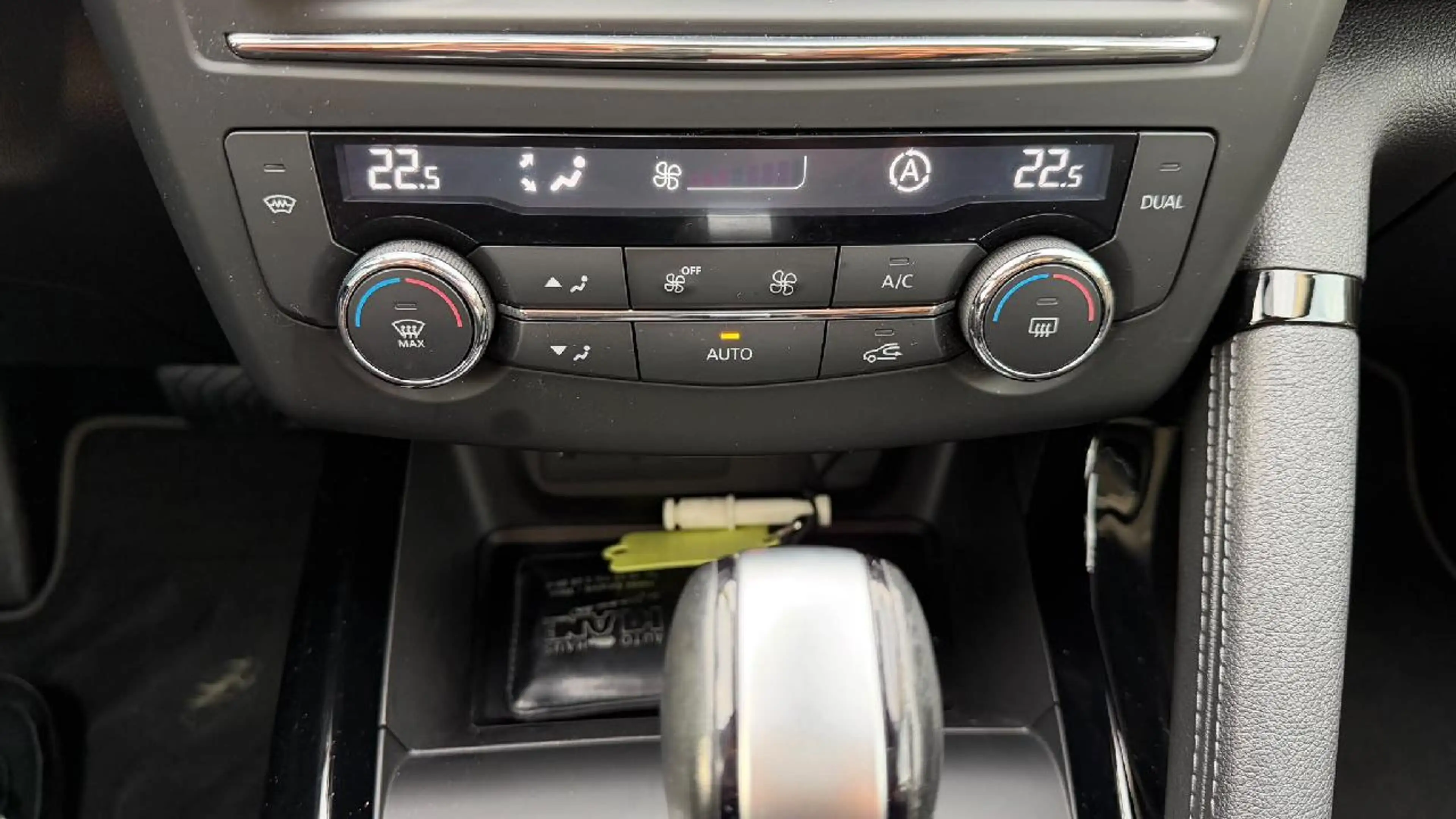 Renault Kadjar Experience TCe 130 EDC — photo 14