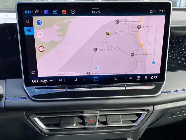 Volkswagen Tiguan view 10