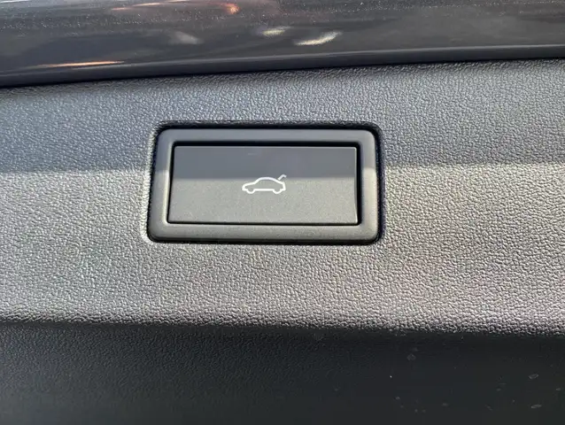 Volkswagen Tiguan view 15