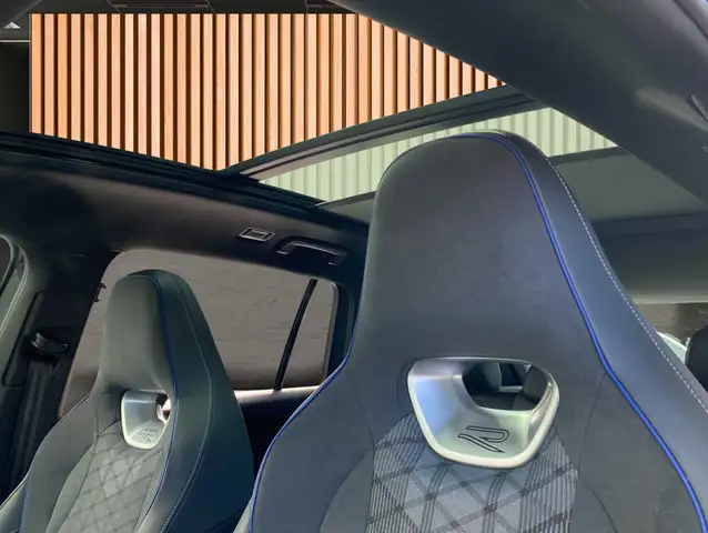 Volkswagen Tiguan view 7