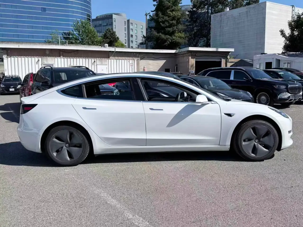 Tesla Model 3 fotografie Tesla Model 3