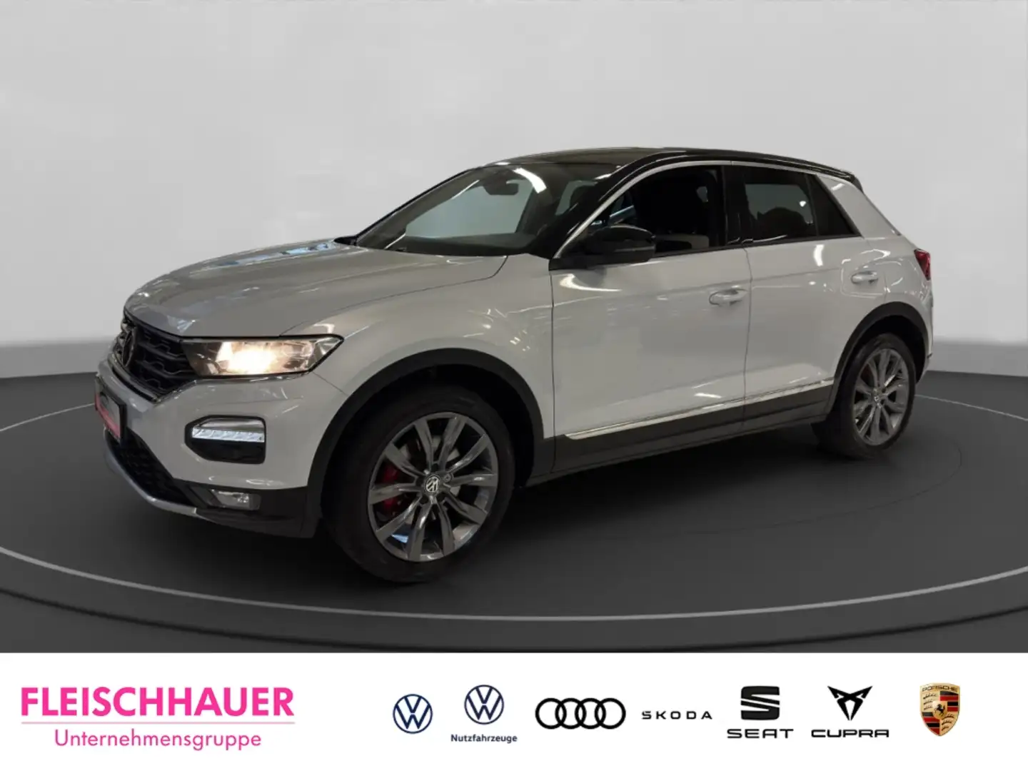 Volkswagen T-Roc Sport 1.5 TSI Navi+AHK+ACC+18''+Bluetooth+PDC+SHZ Blanc - 1