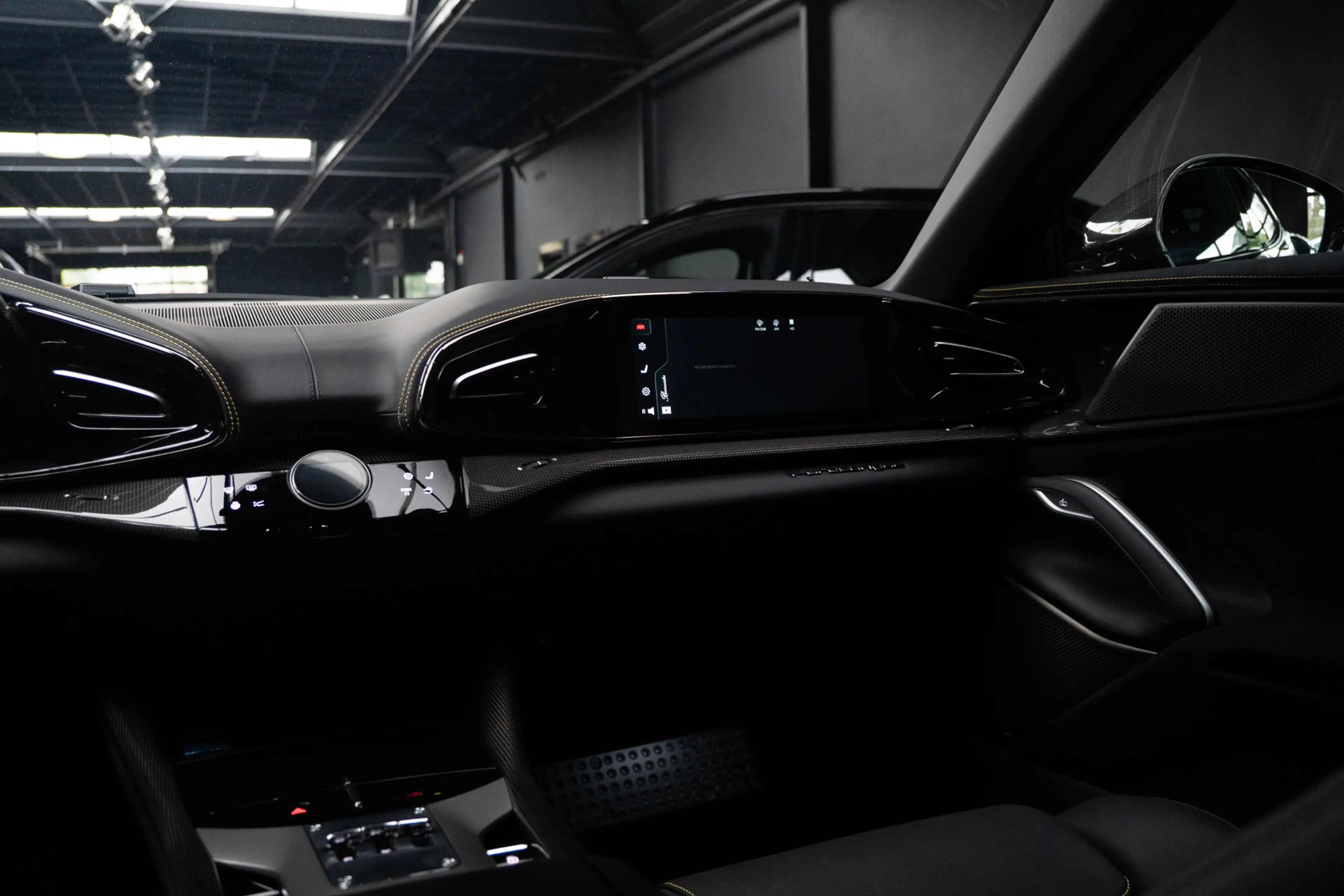 Ferrari Purosangue 6.5 V12 Carbon exterieur/interieur - Panorama - Ma — photo 16