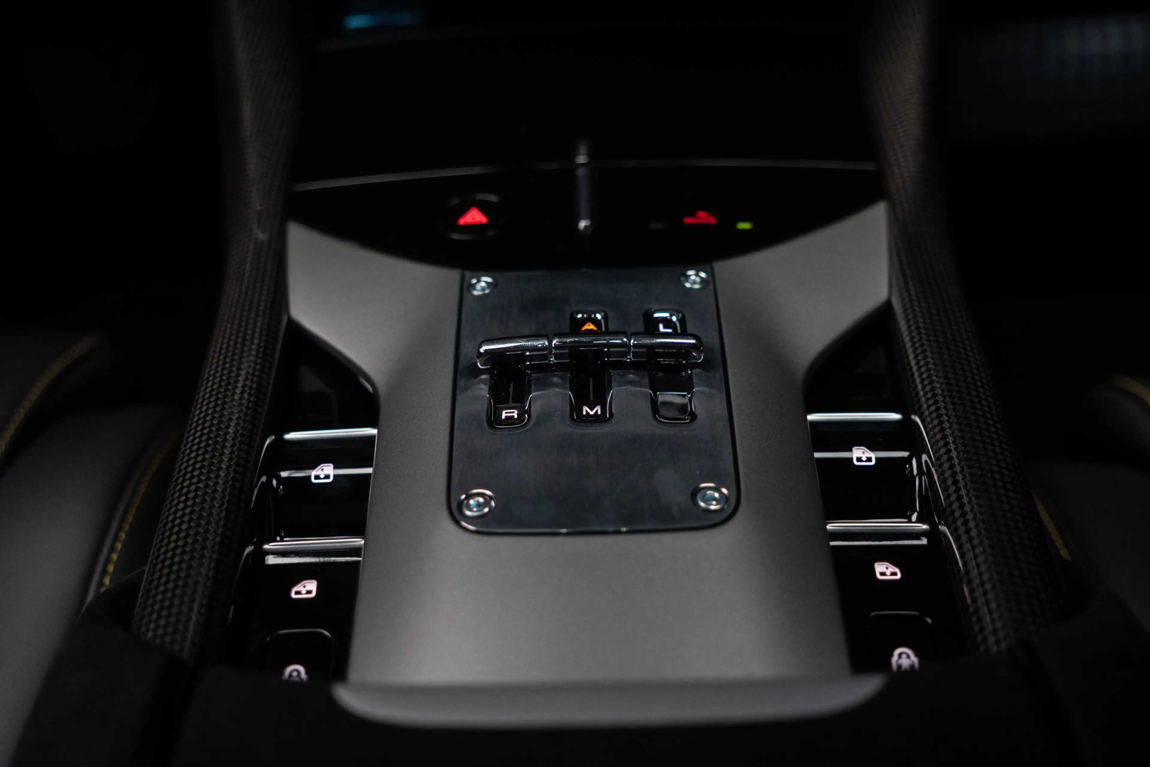 Ferrari Purosangue 6.5 V12 Carbon exterieur/interieur - Panorama - Ma — photo 35
