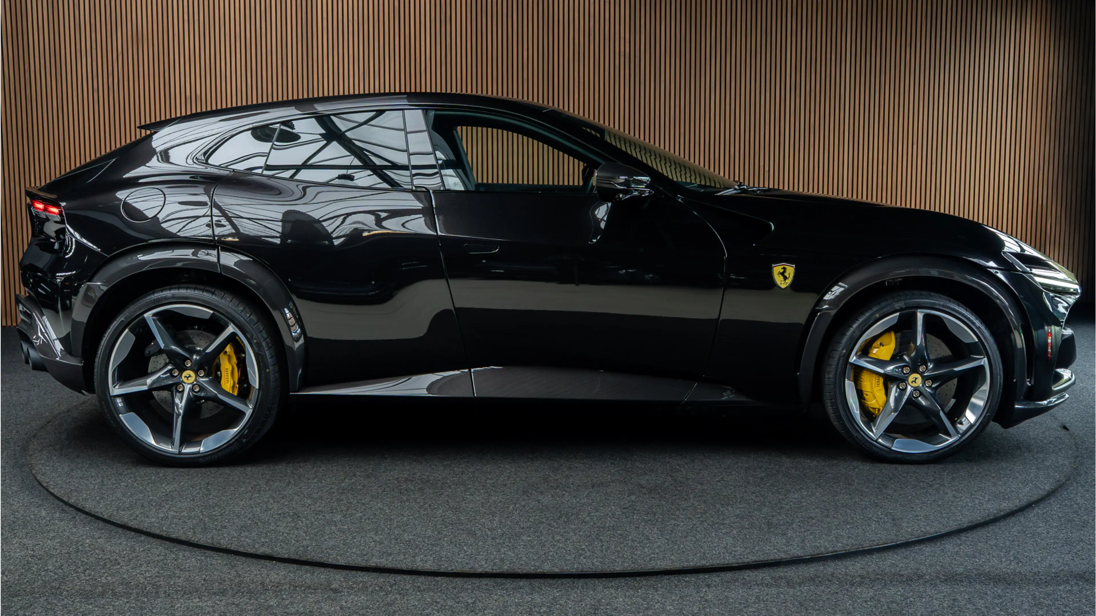 Ferrari Purosangue 6.5 V12 Carbon exterieur/interieur - Panorama - Ma — photo 6