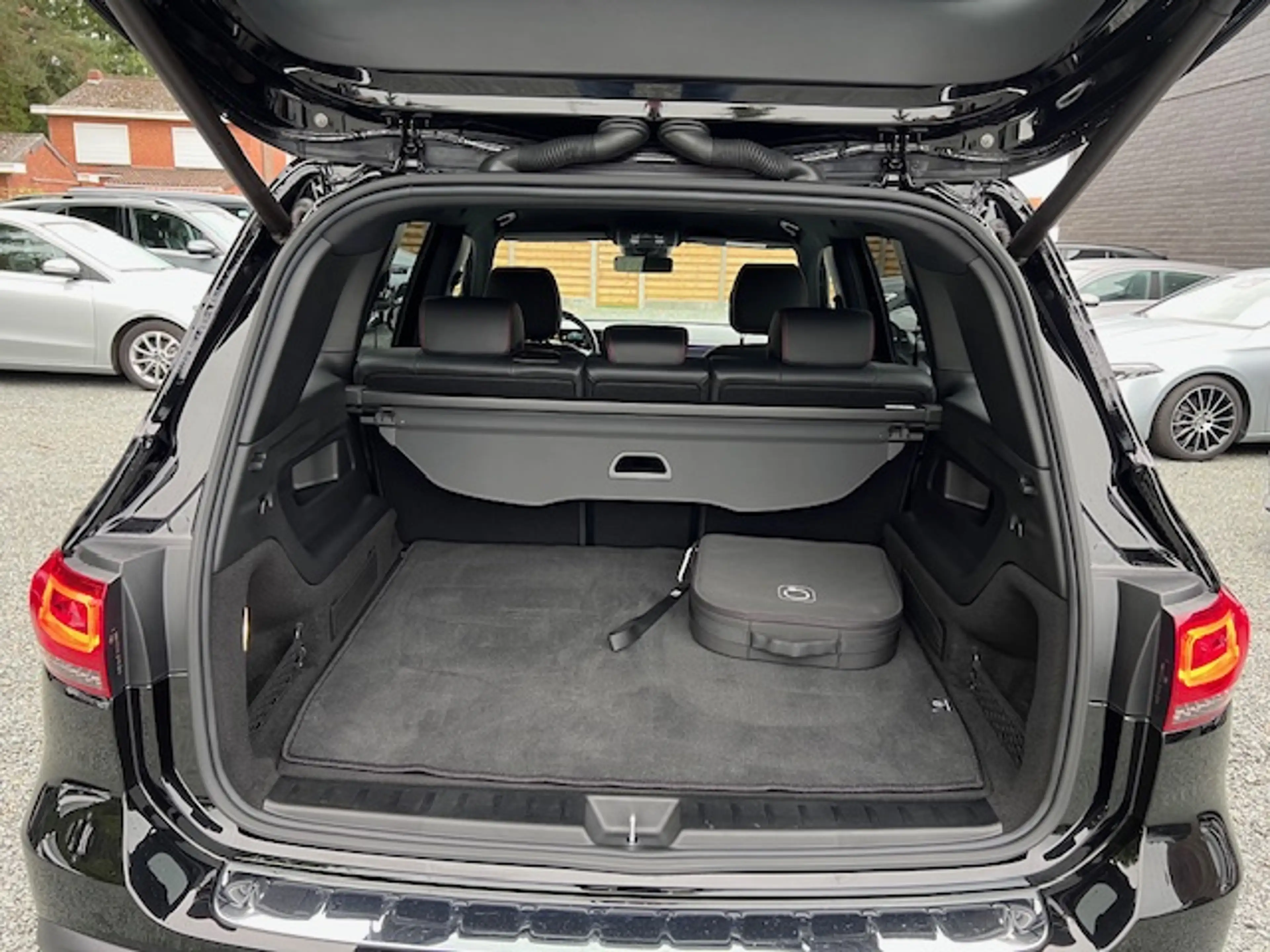 Mercedes-Benz EQB 350 4 MATIC PROGRESSIVE ADVANCED PLUS — photo 7