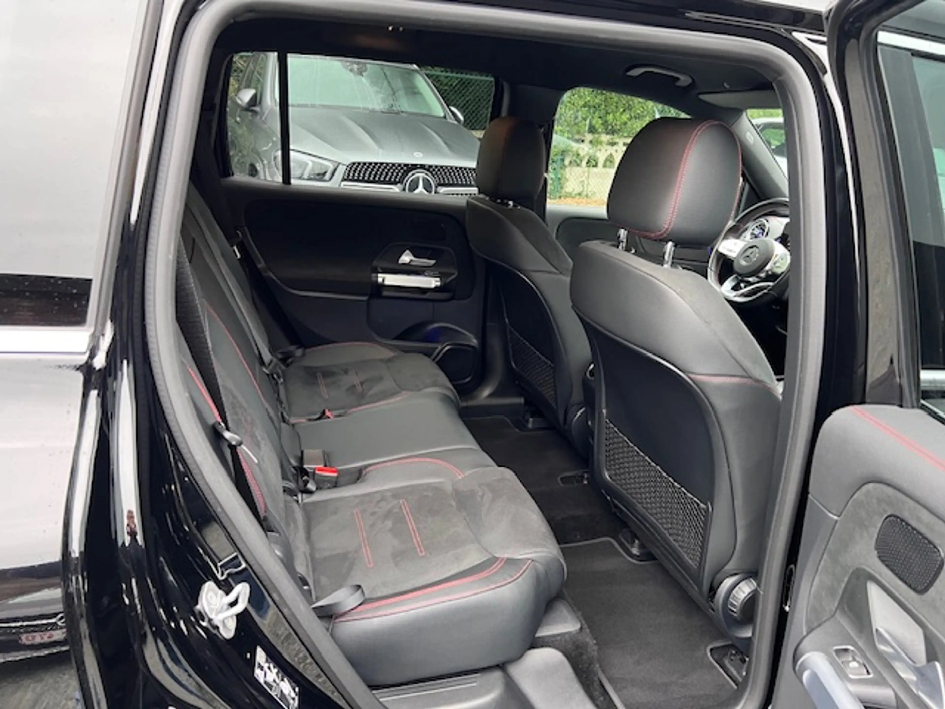Mercedes-Benz EQB 350 4 MATIC PROGRESSIVE ADVANCED PLUS — photo 6
