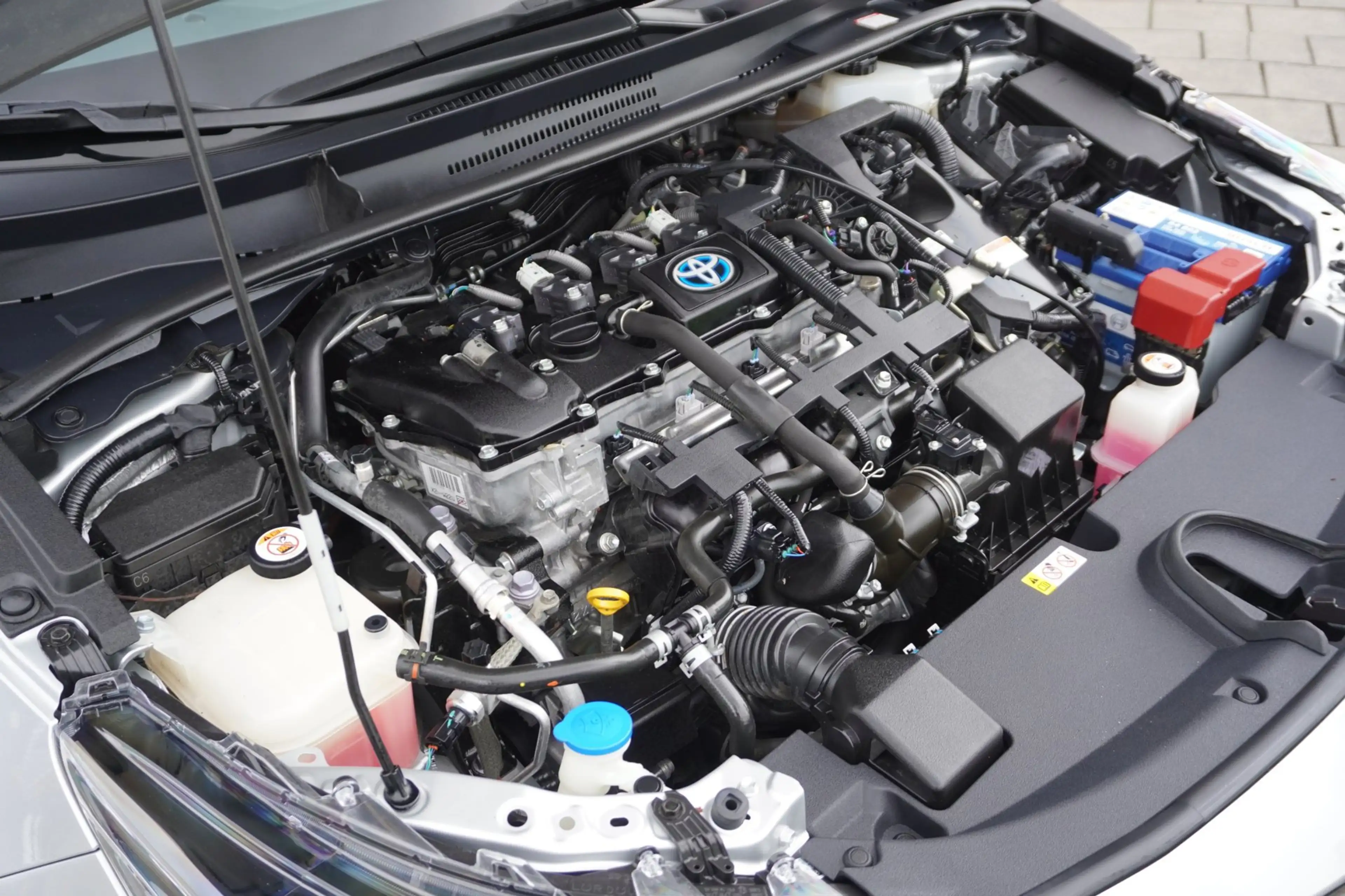 Toyota Corolla Touring Sports 1.8 Hybrid Dynamic — photo 9