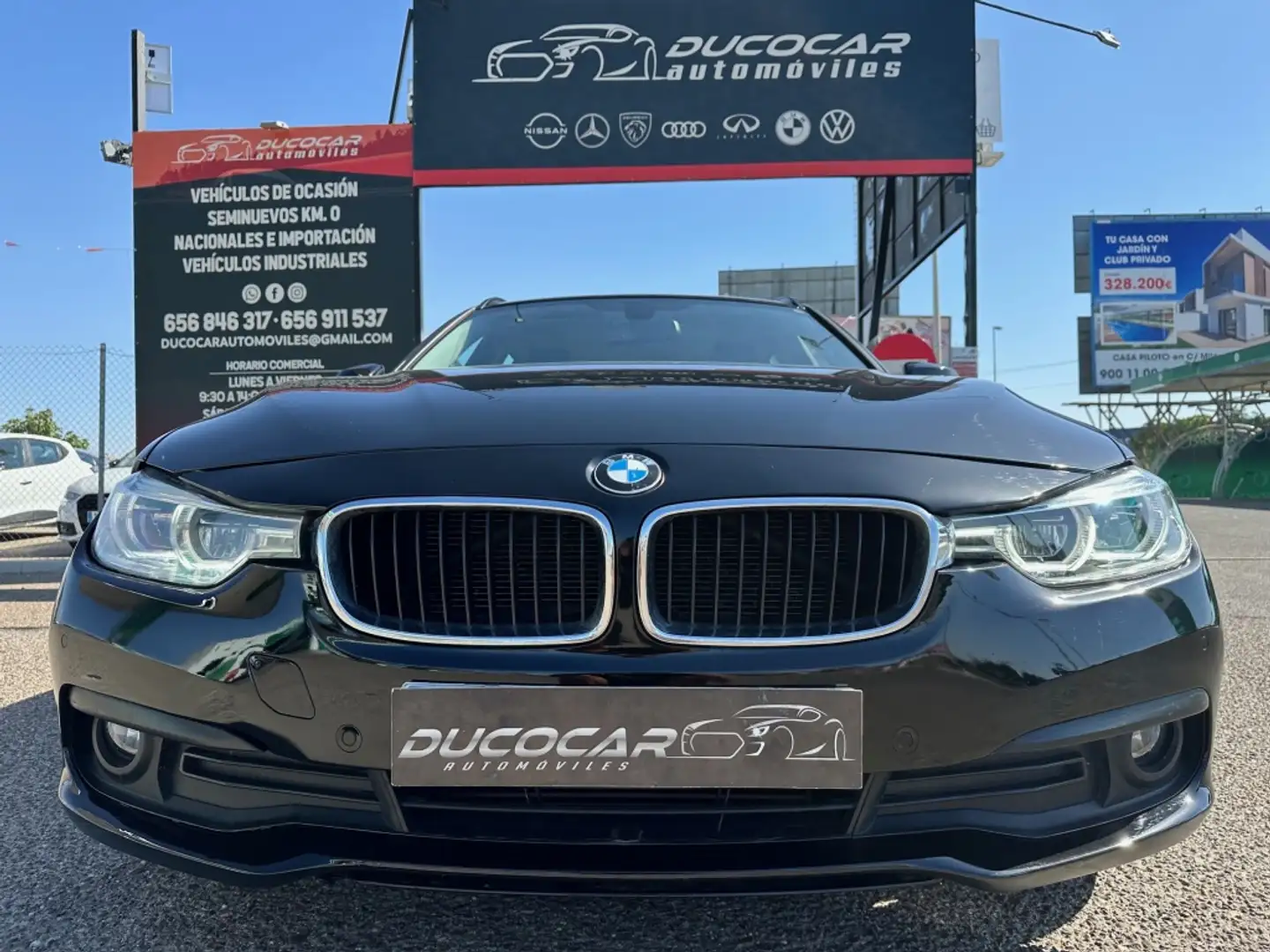 BMW 318 318dA Touring Negro - 1