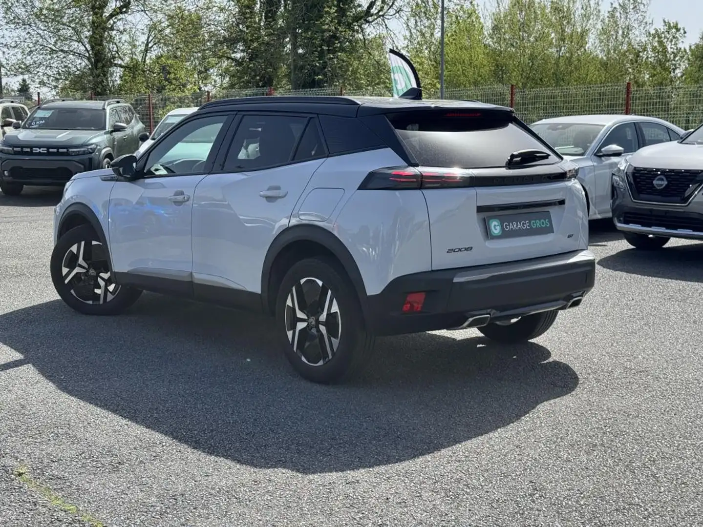 Peugeot 2008 PureTech 130 S&S EAT8 GT Bianco - 2