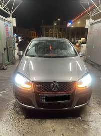 2.0 T 16S TFSI 200 DSG