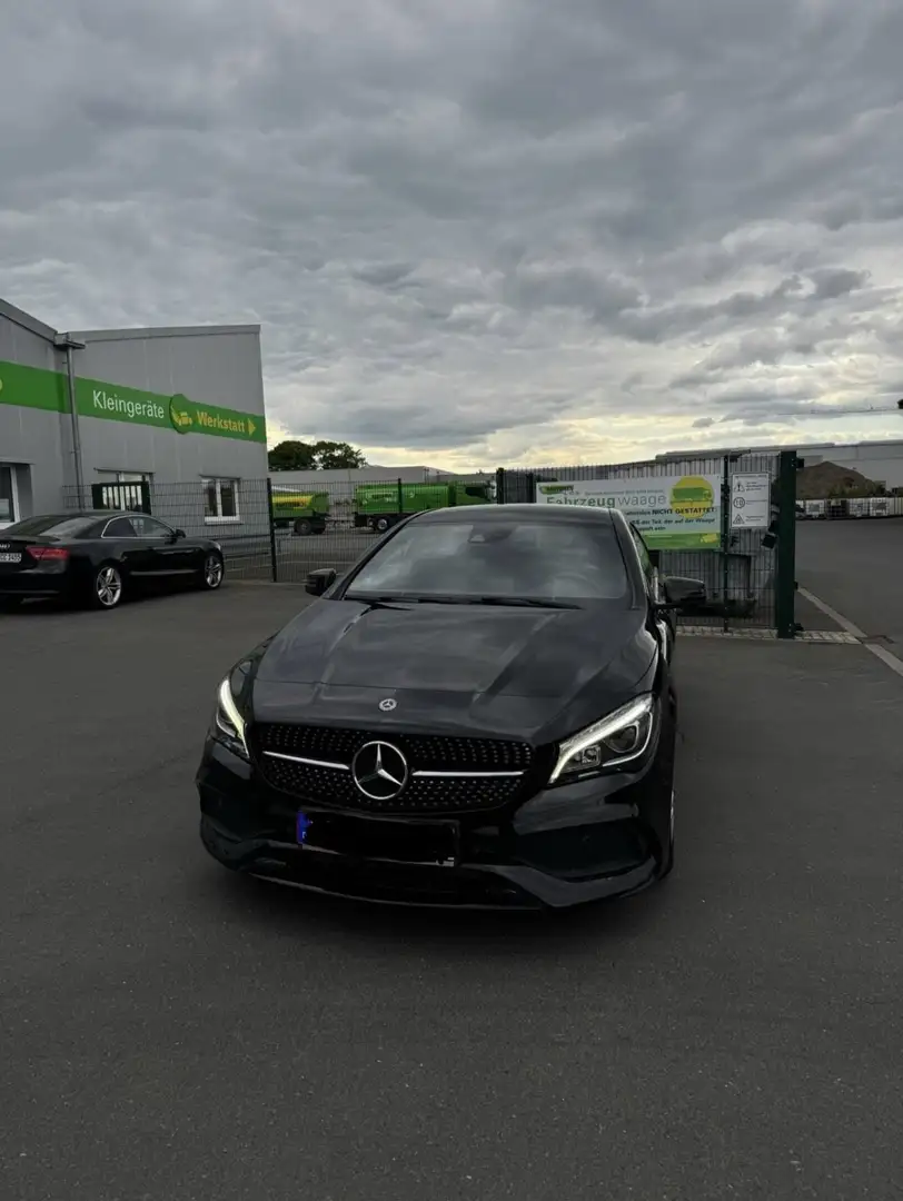 Mercedes-Benz CLA 220 AMG Line frischer TÜV und Inspektion - 1