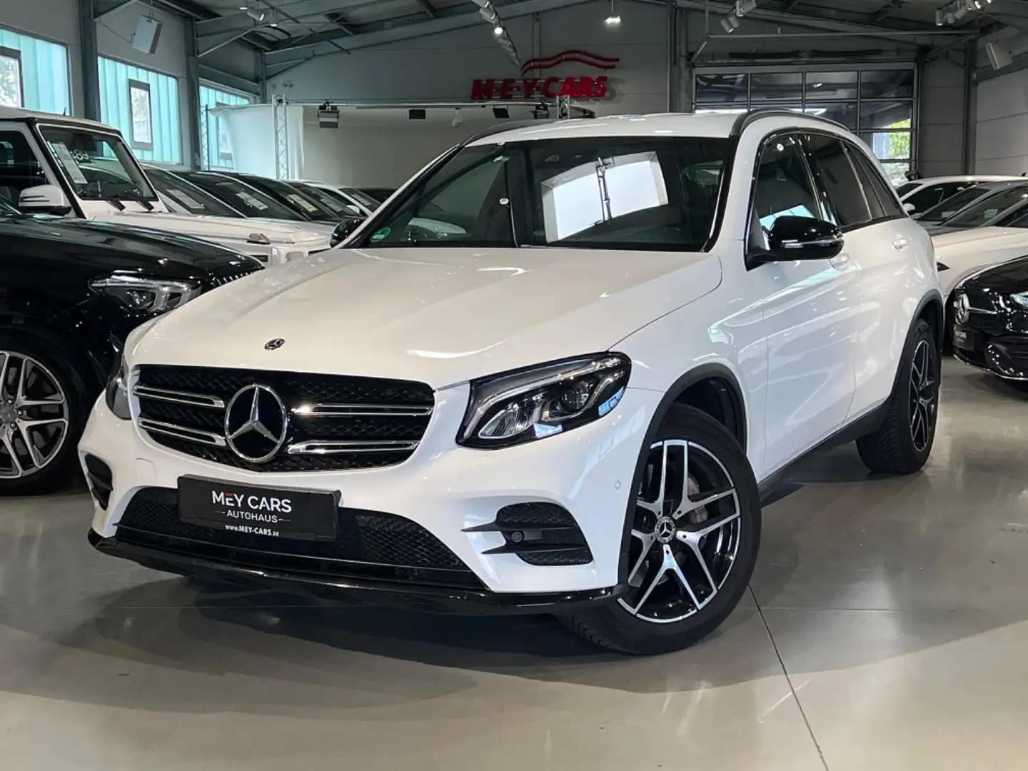 Mercedes-Benz GLC 250 d 4Matic *AMG*AHK*LED* Weiß - 1