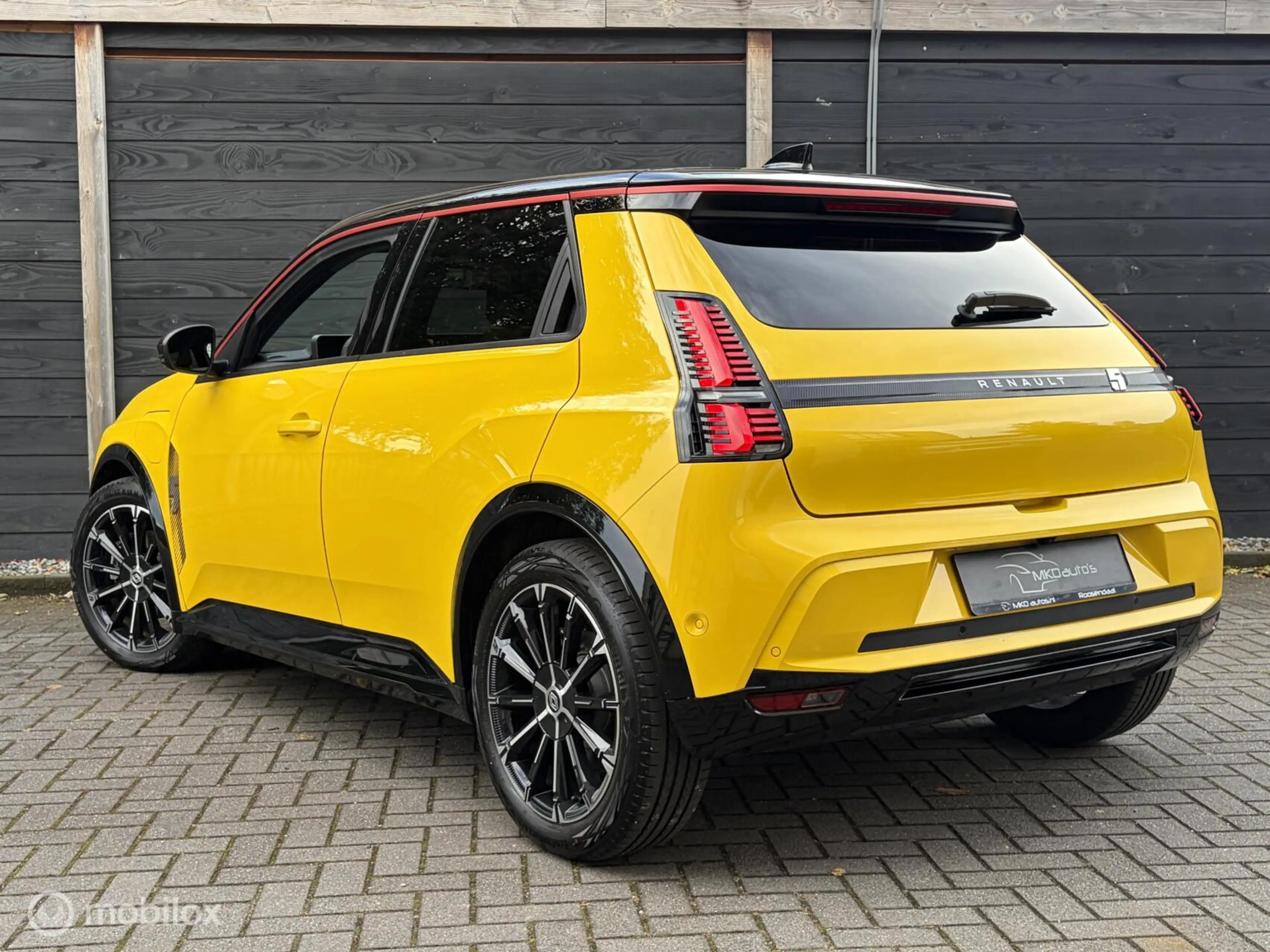 Renault R 5 comfort range iconic cinq 52 kWh — photo 12
