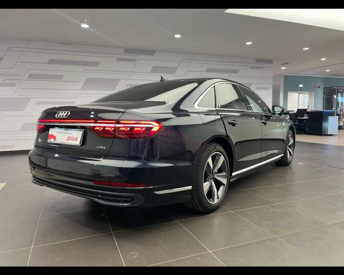 Audi A8 50 TDI 286CV A8 MY 25 Albastru - 2