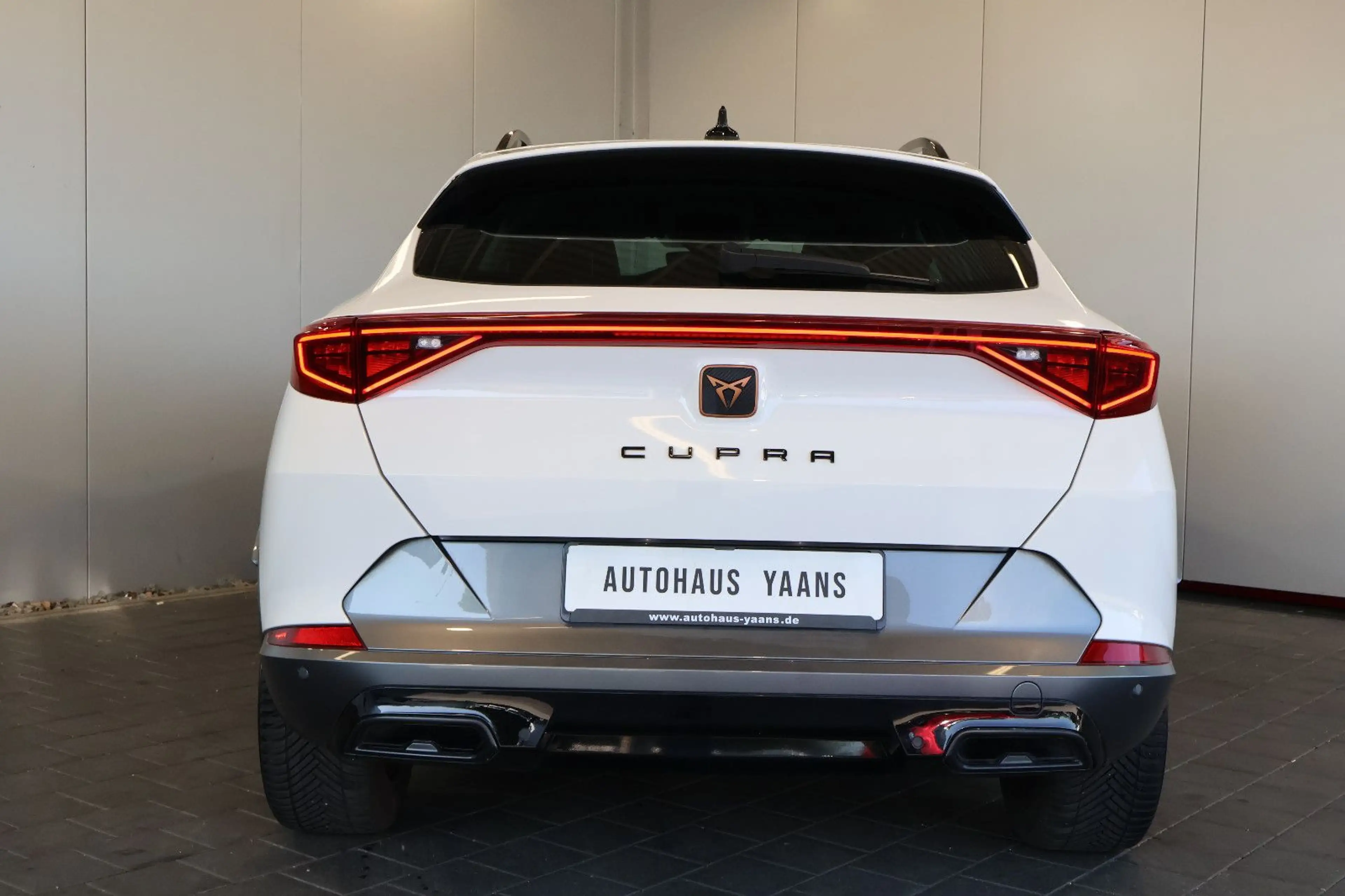 CUPRA Formentor 1.5 TSI AID+ACC+LANE+KEY+LED+18" — photo 5