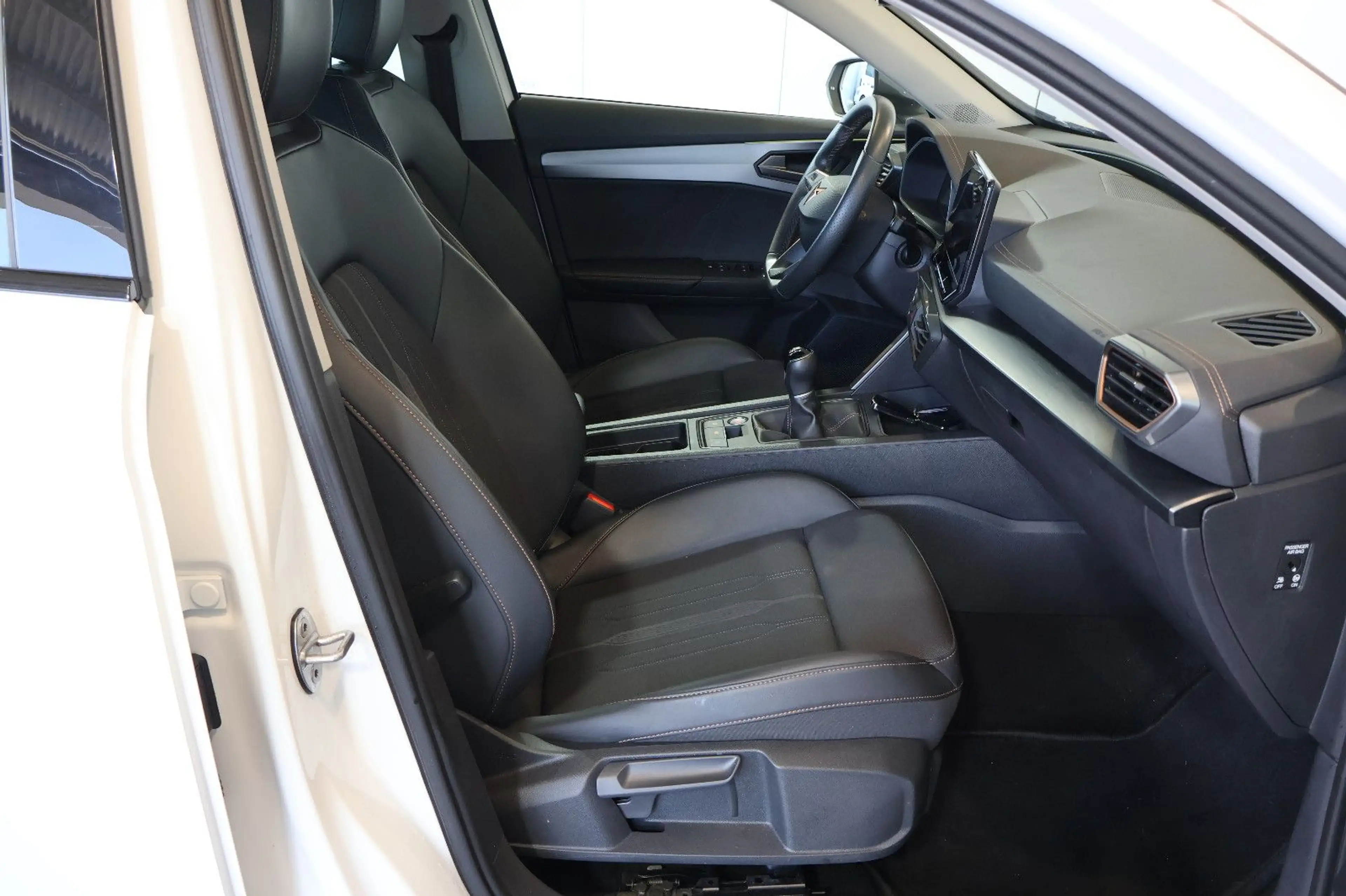 CUPRA Formentor 1.5 TSI AID+ACC+LANE+KEY+LED+18" — photo 13