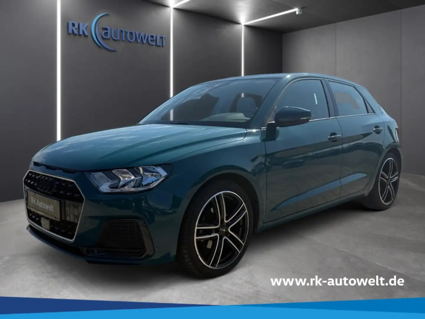 Audi A1 Sportback advanced 1,5 35 TFSI Apple CarPlay Andro Grün - 1