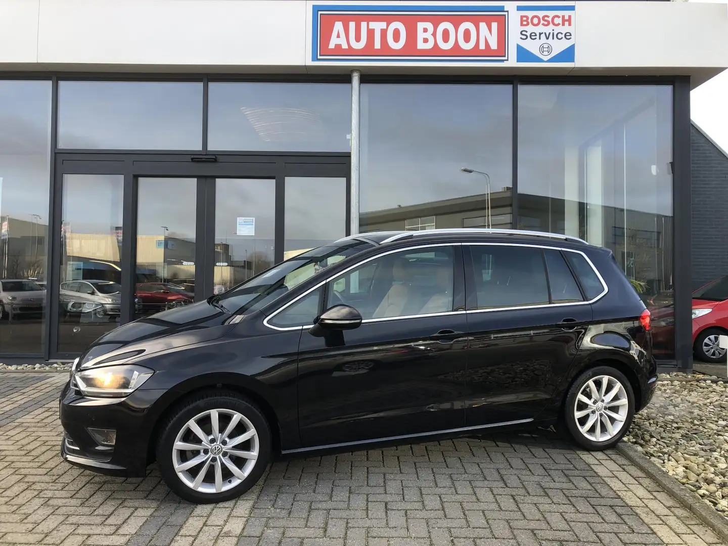 Volkswagen Golf Sportsvan 1.2TSi 110PK : ALCANTRA/LEER-NAVI-PDC- TREKH.-NL A Noir - 1