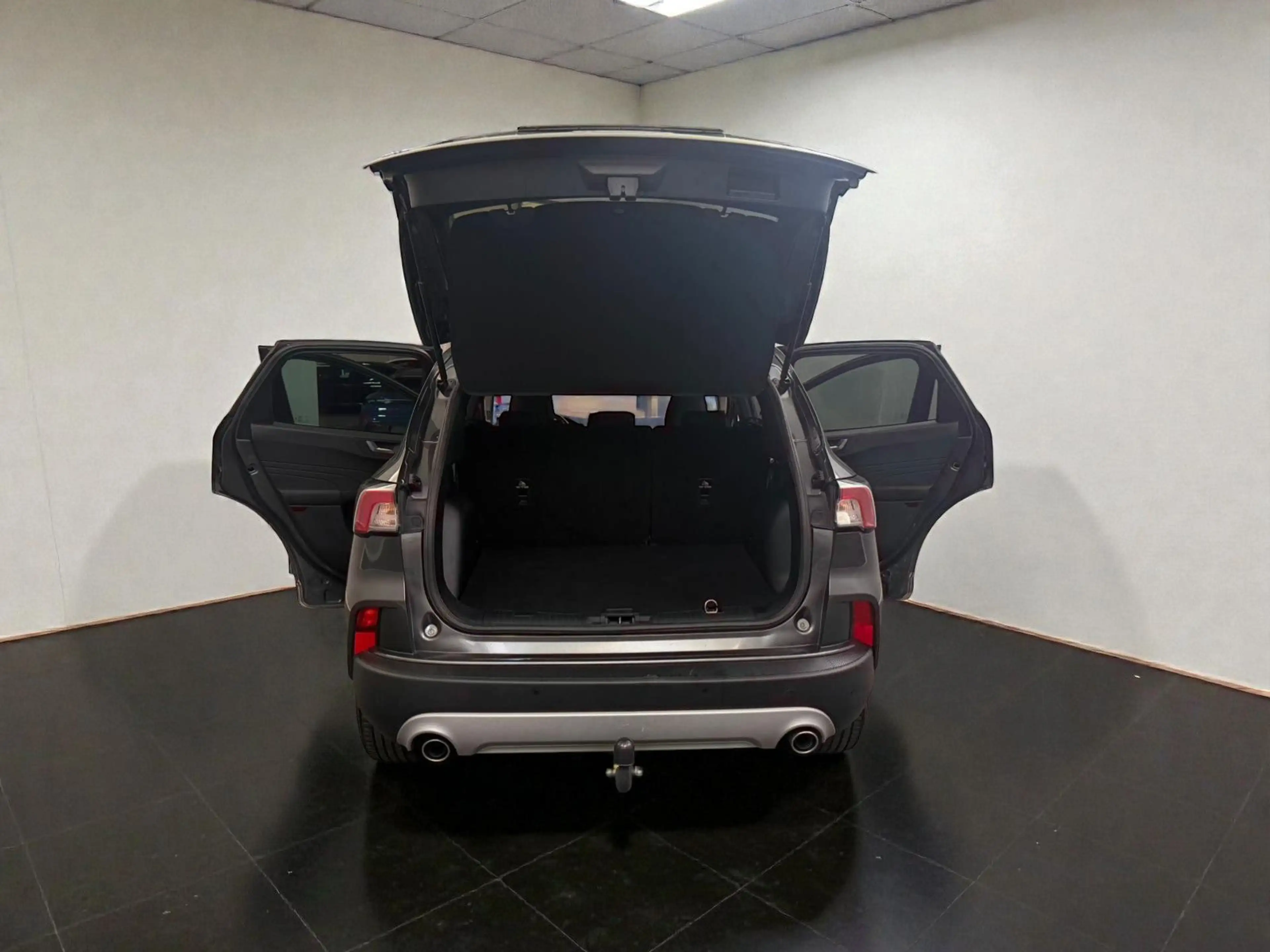 Ford Kuga AWD Titanium*AHK*TECHNOLOGIE*WINTER 2 — photo 13