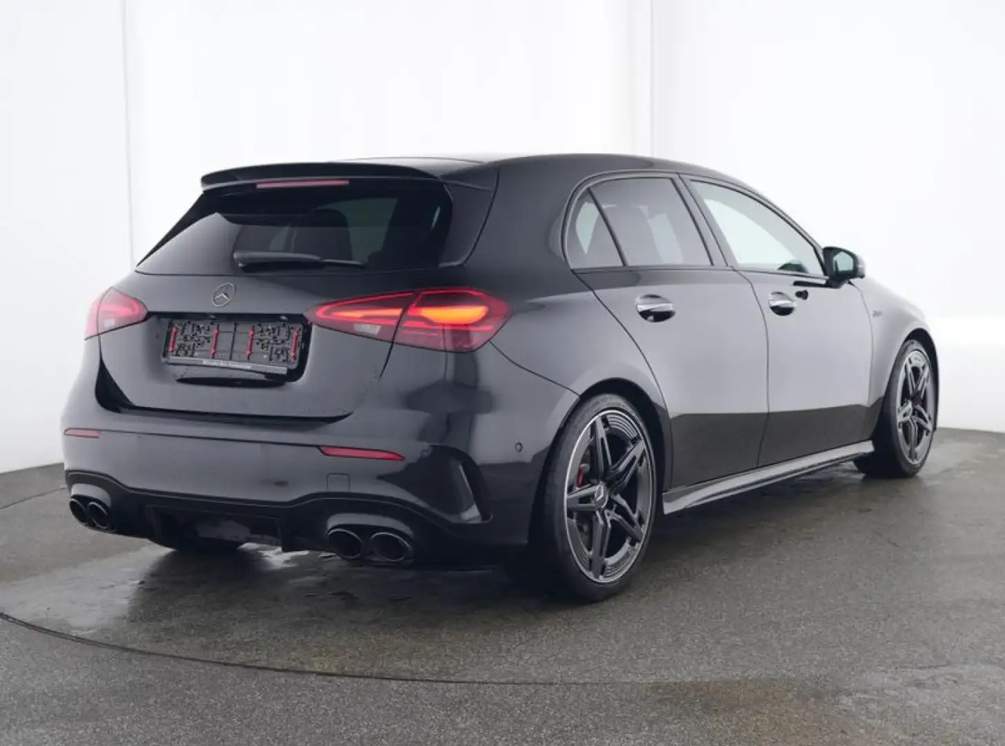 Mercedes-Benz A 45 AMG S 4M+|PREM+|NIGHTI+II|P-SITZE|RIDE|AHK| Schwarz - 2