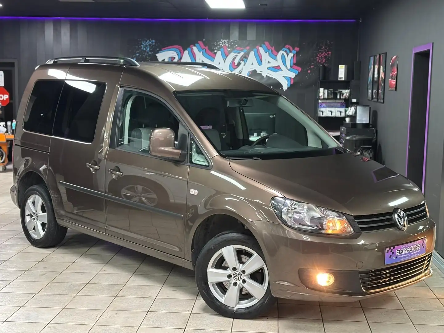 Volkswagen Caddy Life 1.2 TSI Baseline Brown - 1