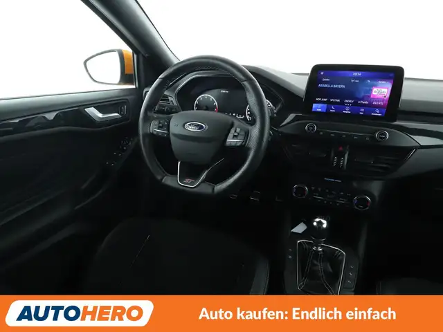 Ford Focus view 13