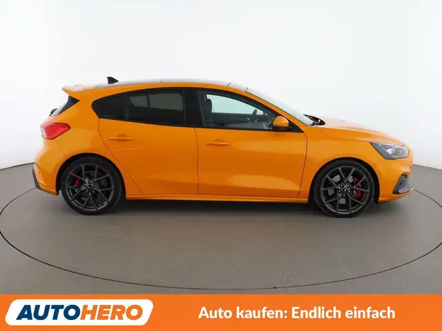 Ford Focus view 7