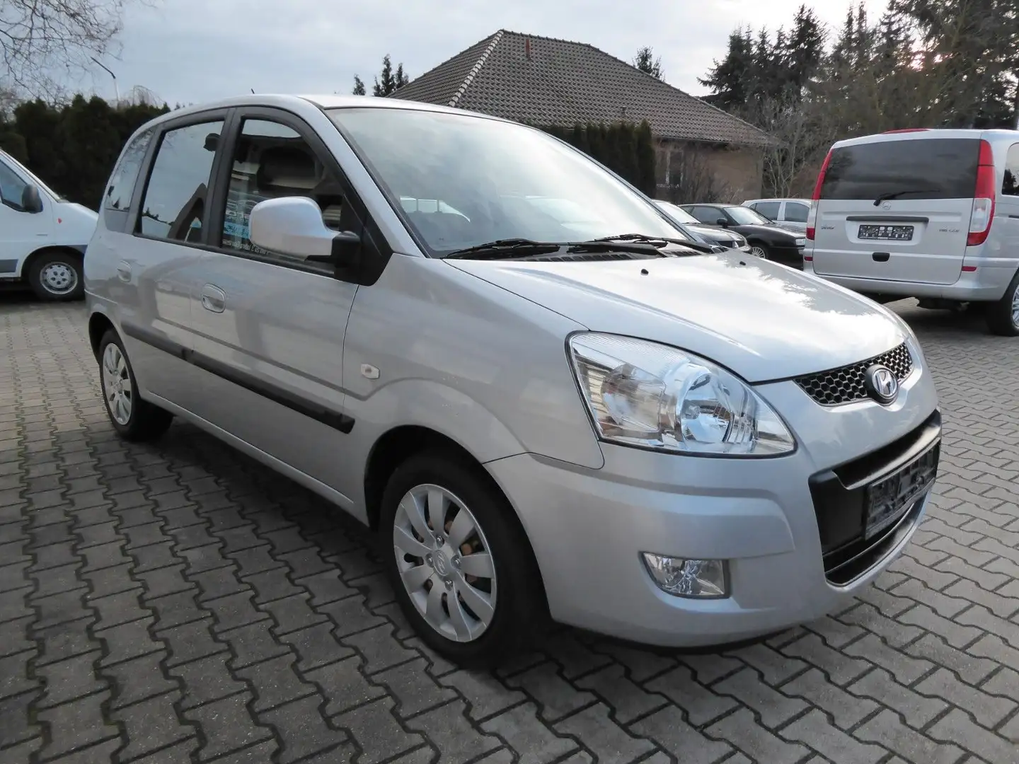 Hyundai Matrix Comfort Klima/2.Hand/HU neu Silber - 1
