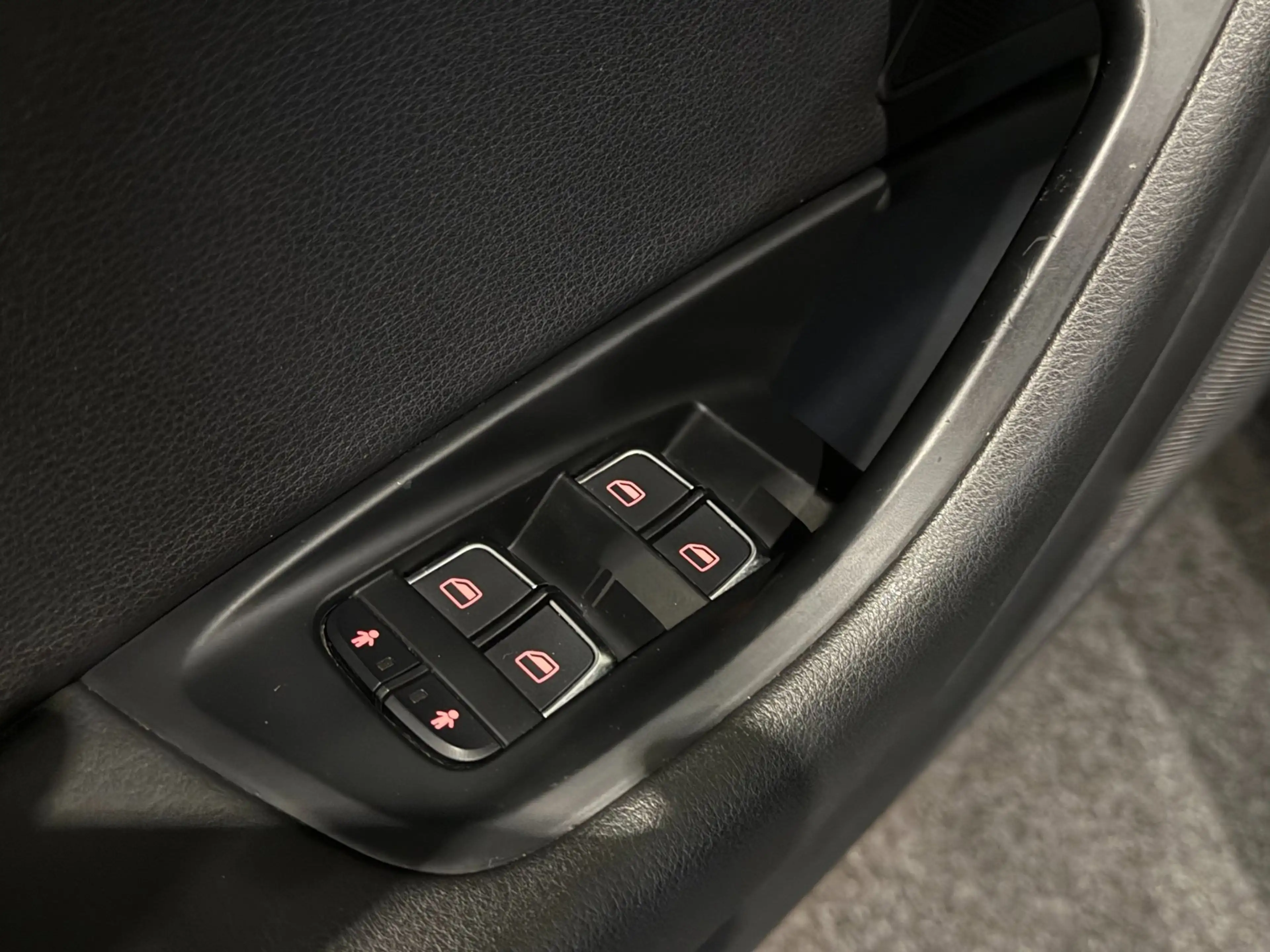 Audi A6 Avant 2.8 FSI Pro Line S AUT. PANORAMADAK CRUISE C — photo 19