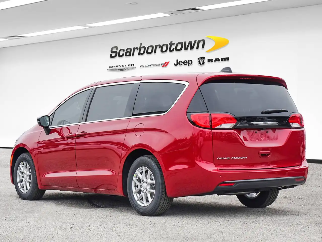 Chrysler Grand Caravan снимка Chrysler Grand Caravan