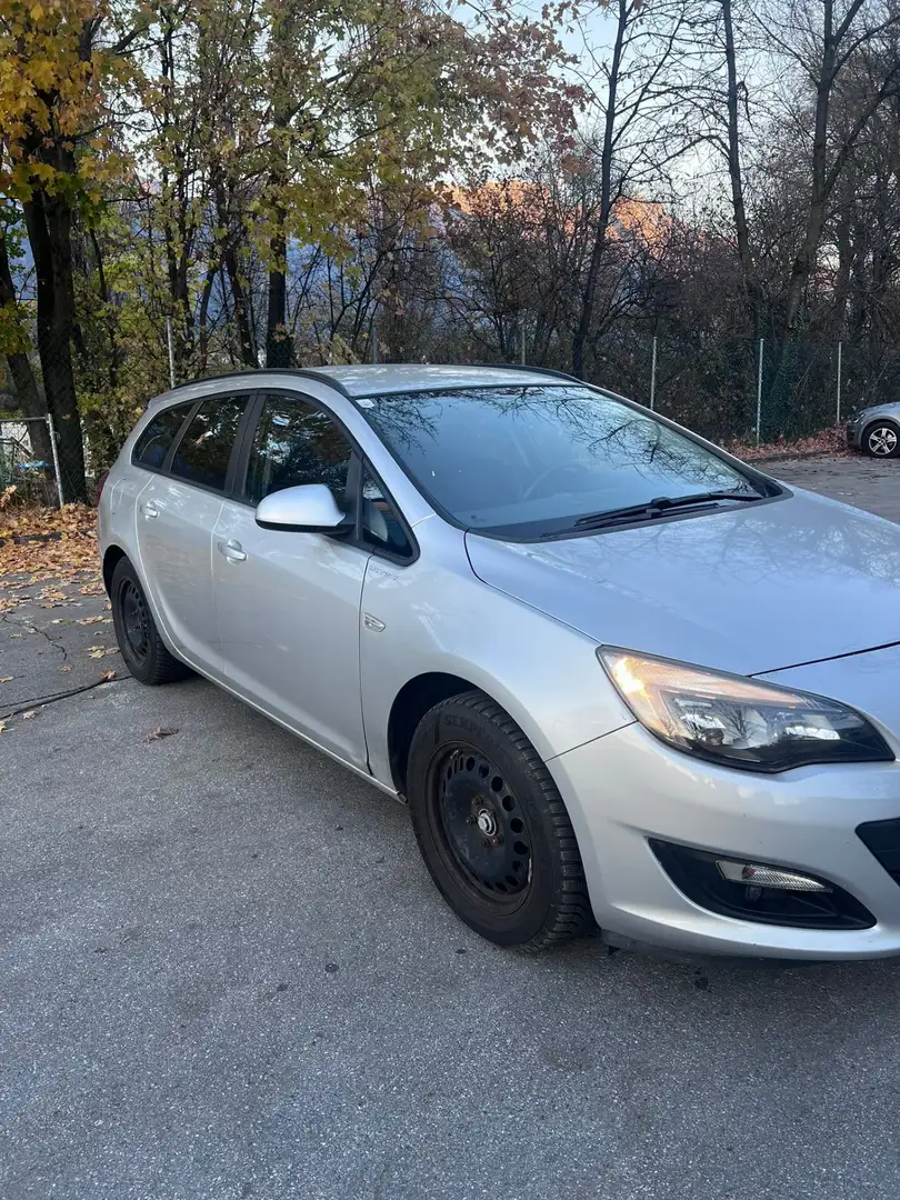 Opel Astra ST 1,6 CDTI Ecoflex Edition Start/Stop - 2