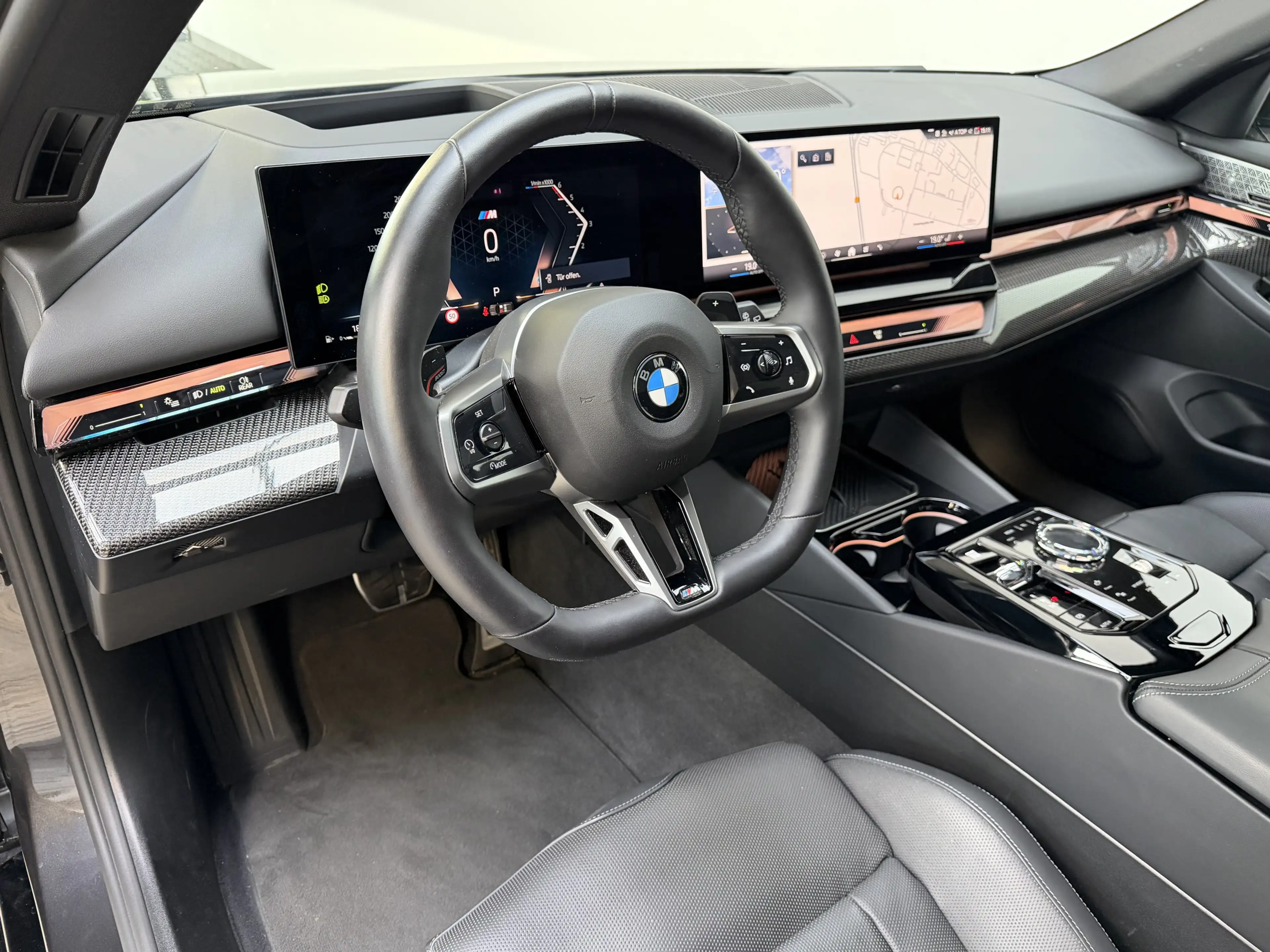 BMW 540 xDr. M Sport Pro Pano ACC B&W Sitzlüft. 360 — photo 7