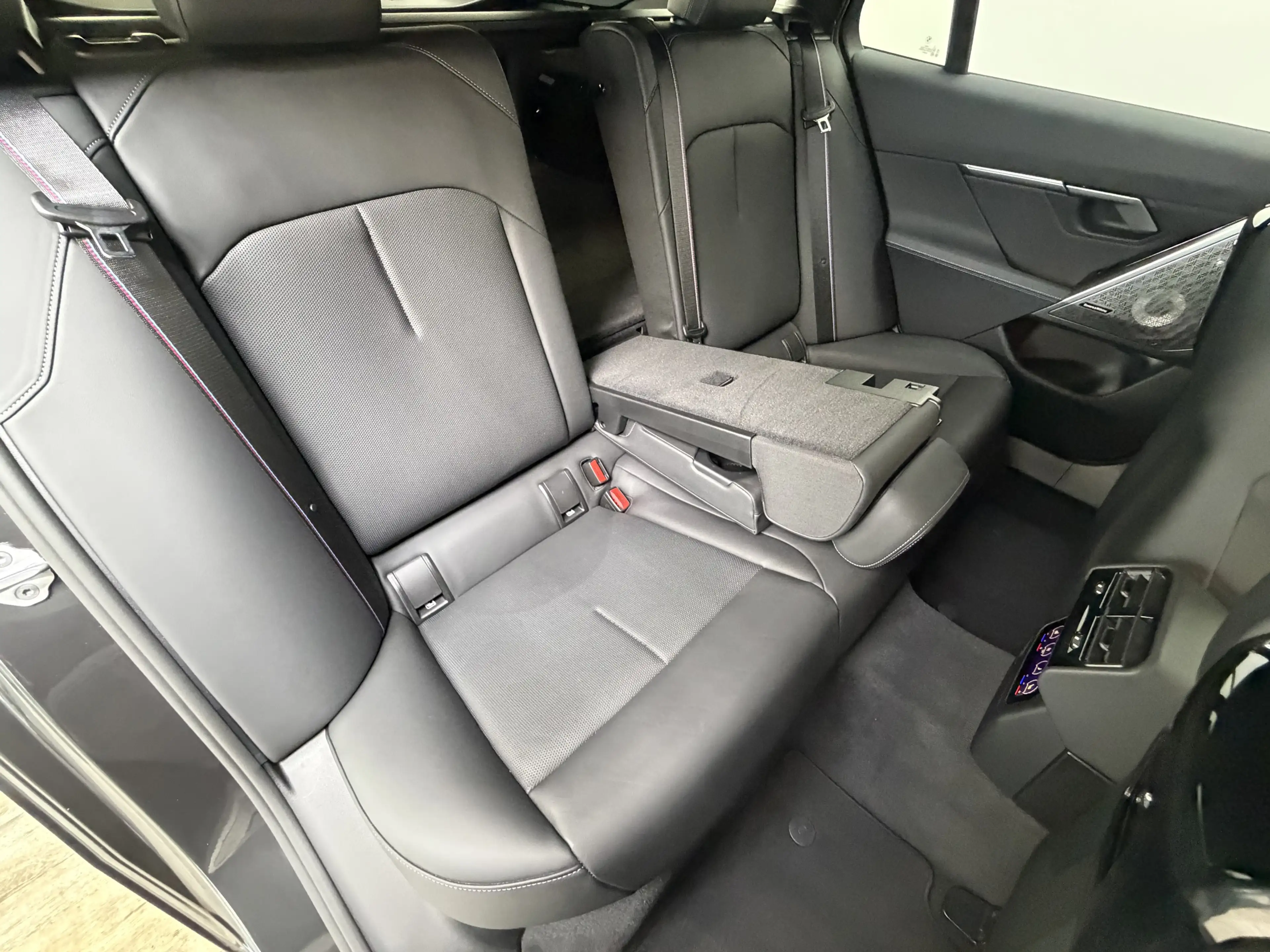 BMW 540 xDr. M Sport Pro Pano ACC B&W Sitzlüft. 360 — photo 24