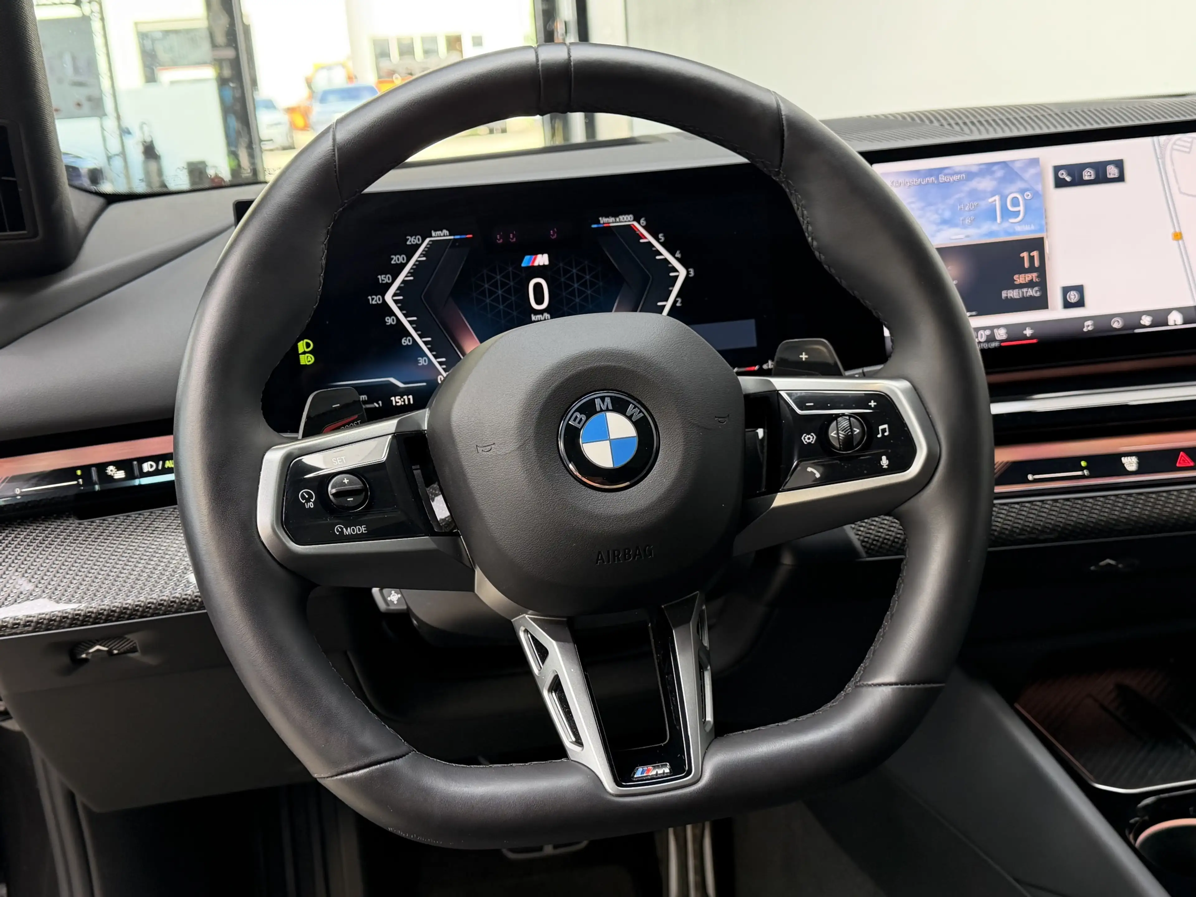 BMW 540 xDr. M Sport Pro Pano ACC B&W Sitzlüft. 360 — photo 8