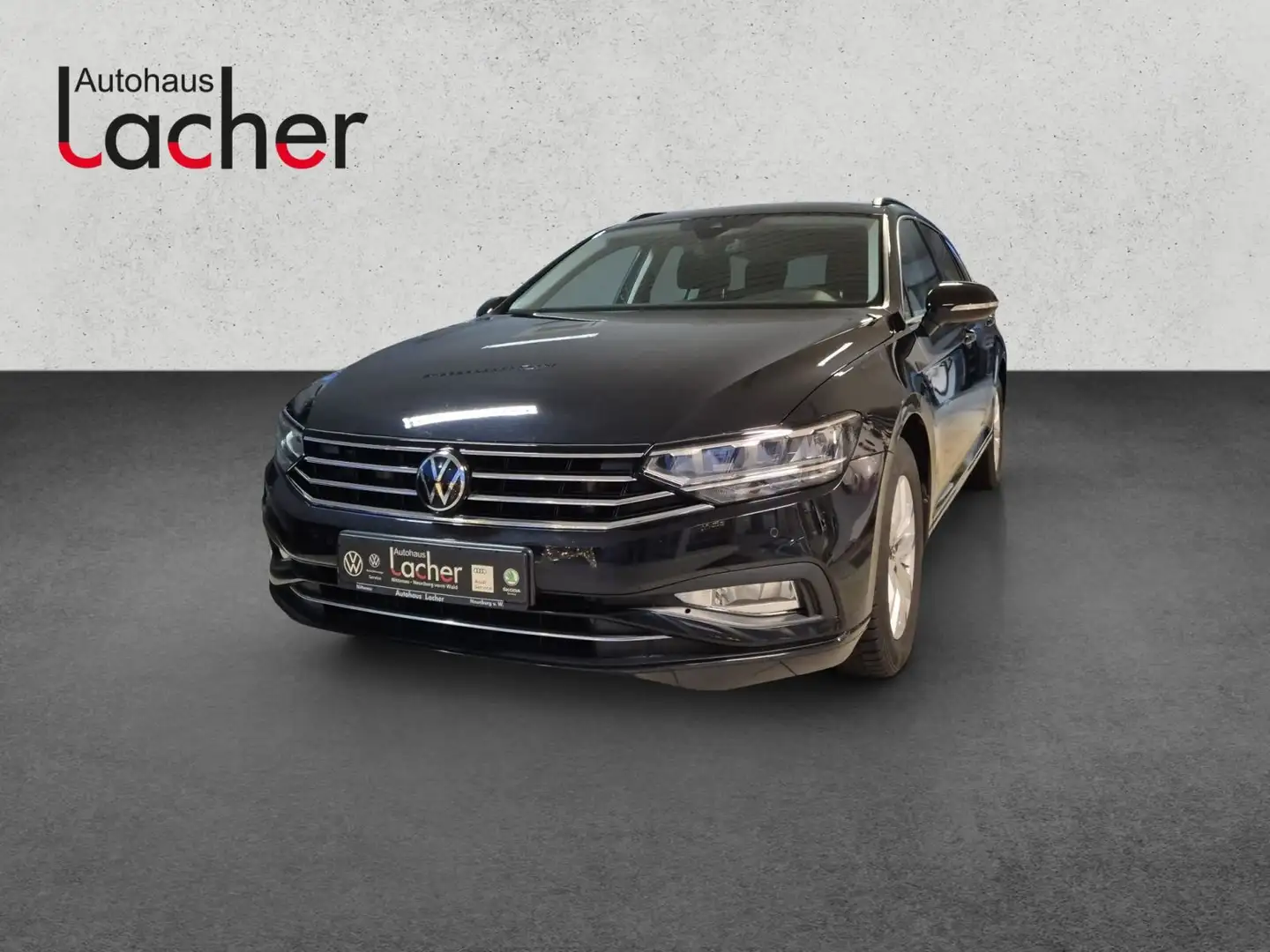 Volkswagen Passat Variant Business 1.5 TSI DSG Noir - 1