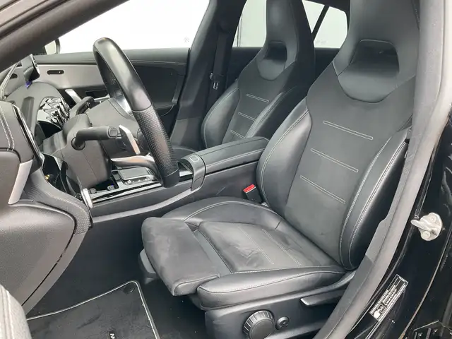 Mercedes-Benz Cla Class view 9