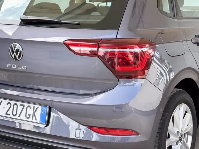 Volkswagen Polo view 18