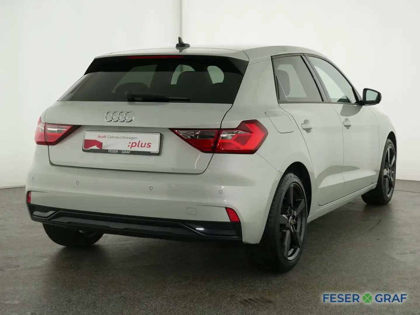 Audi A1 Sportback Advanced 30 TFSI S tronic Sportsitze/Alu Silber - 2