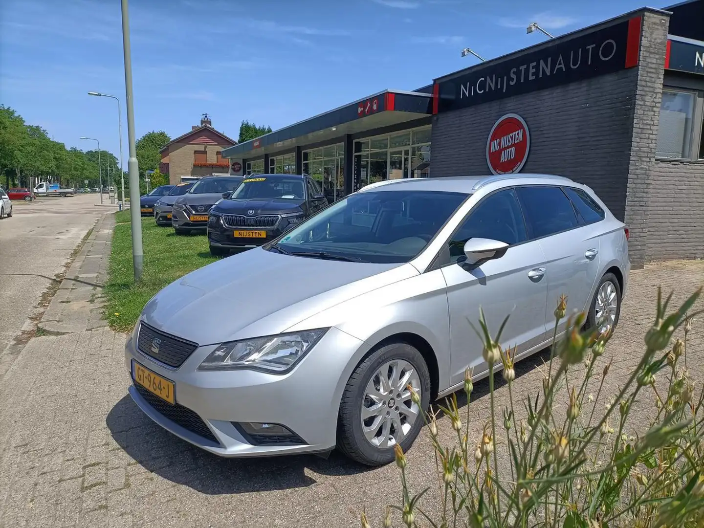 SEAT Leon ST 1.0 EcoTSI Style. Navi, Cruise, Trekhaak. Gris - 1